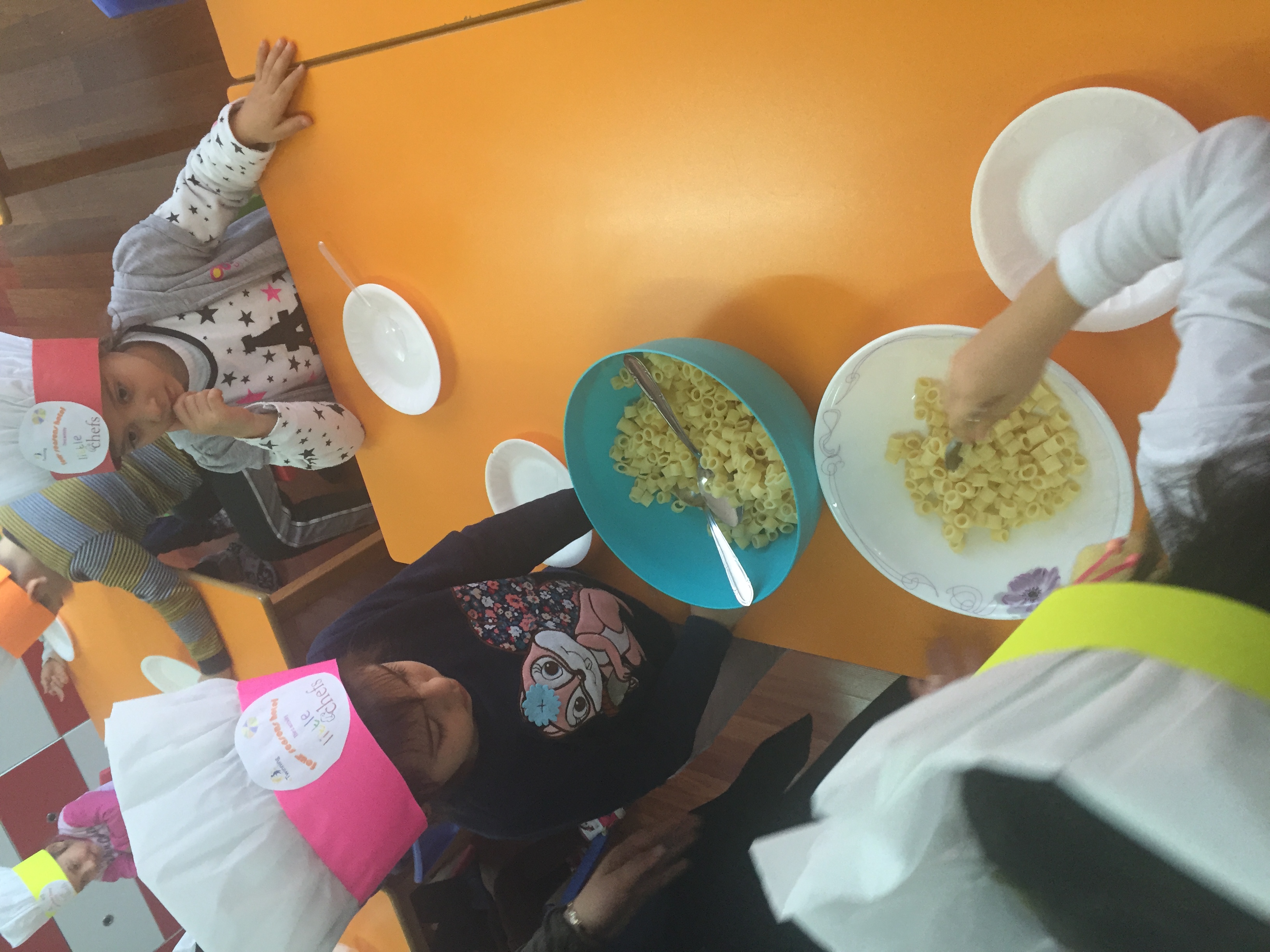 little chef by Gülcan Gül TOKER - Ourboox.com