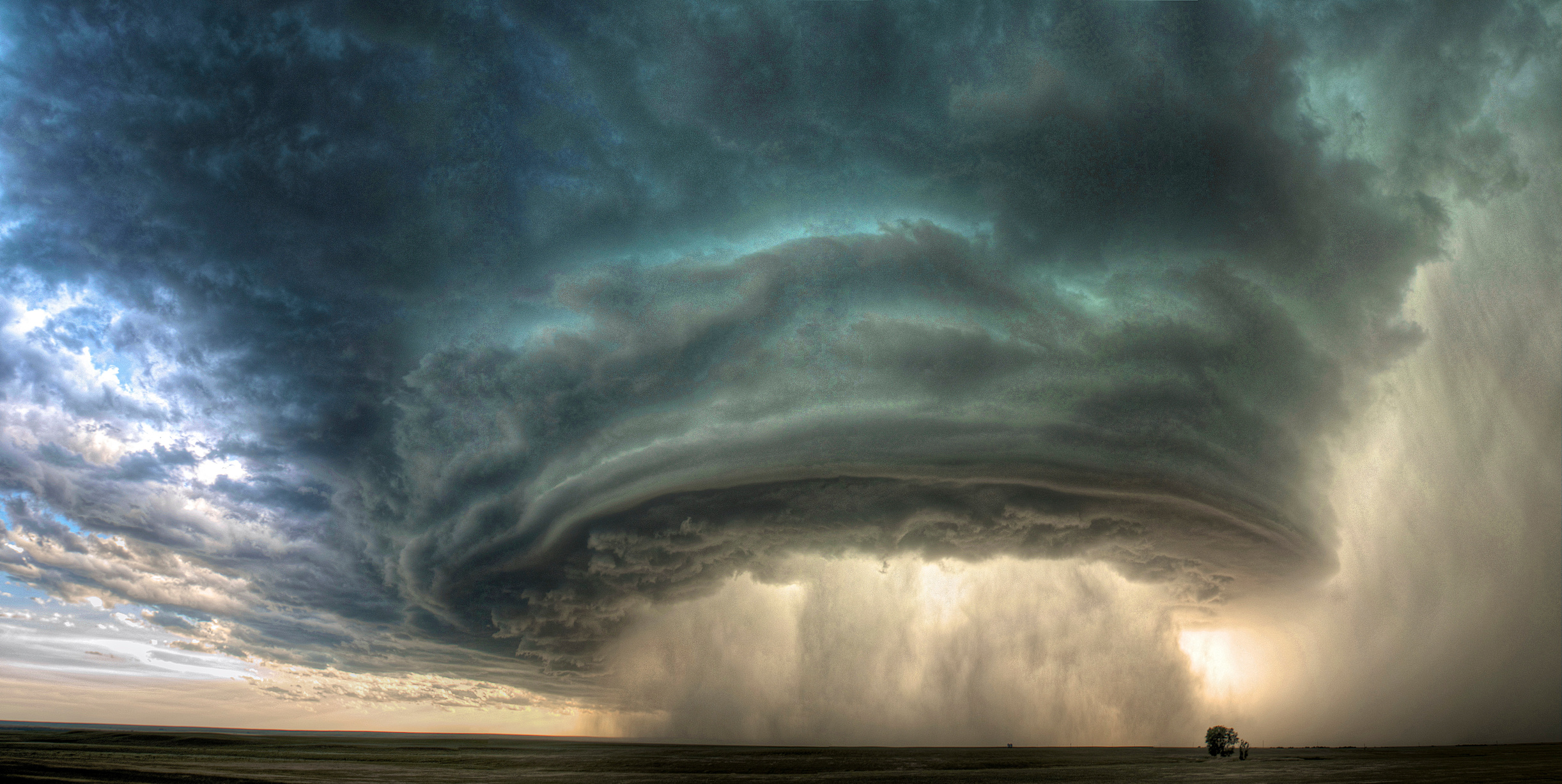 Supercell Torandoes by Larissa - Ourboox.com