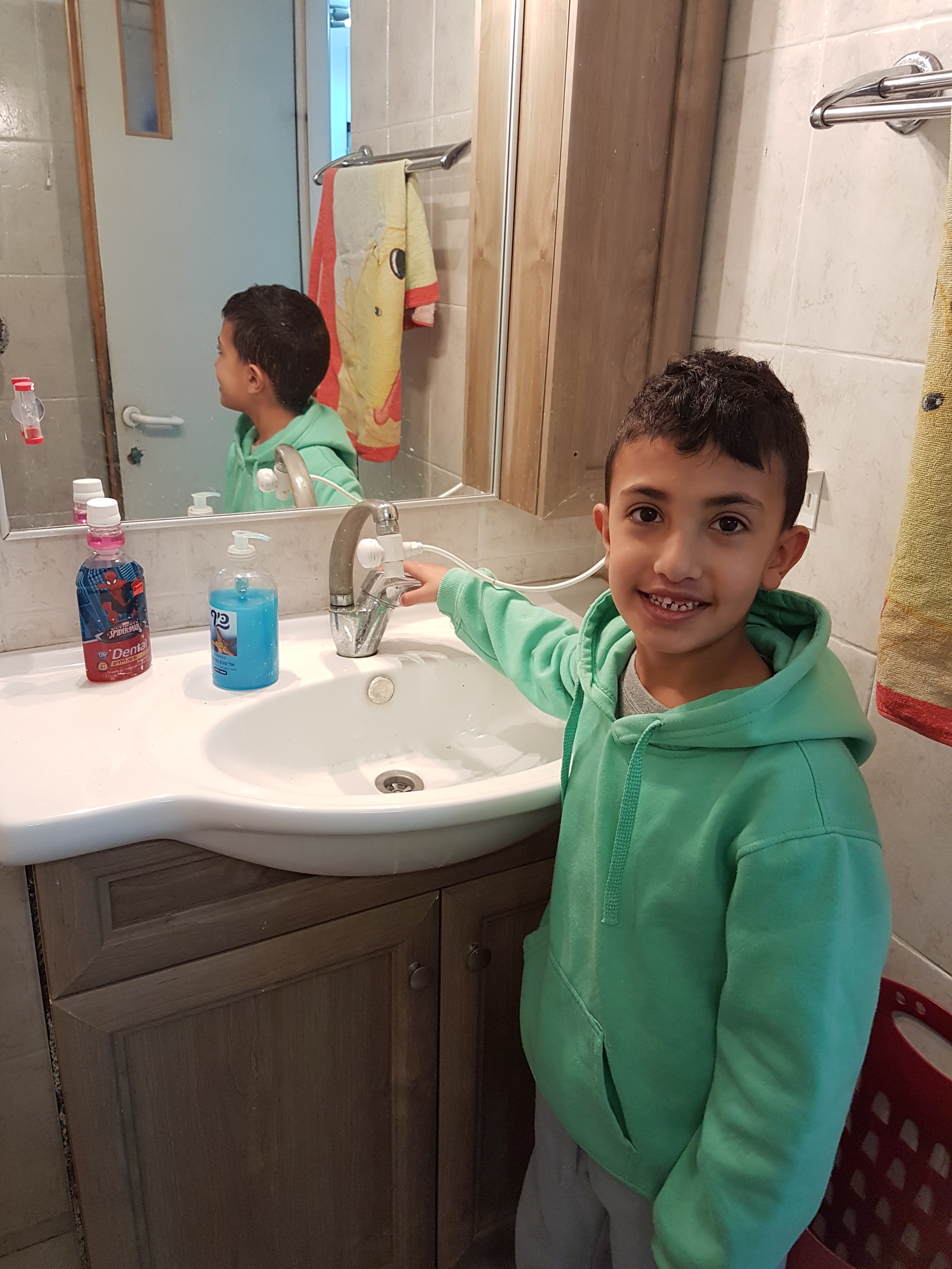 אנחנו שומרים על הסביבה by smadar najari - Illustrated by כיתה ב3 בית ספר רמת חן ברמת גן - שומרים על הסביבה - Ourboox.com