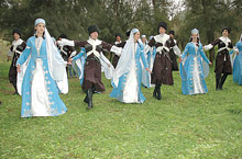 ריקוד צ’רקסי by eyan shagog - Ourboox.com