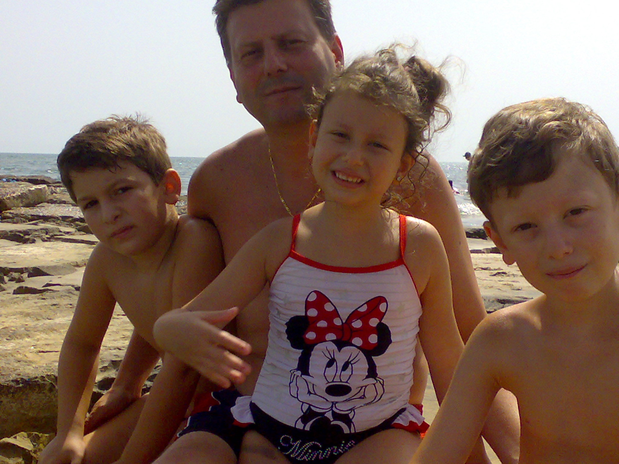 qui siamo al mare con Antonio,Francesco e io