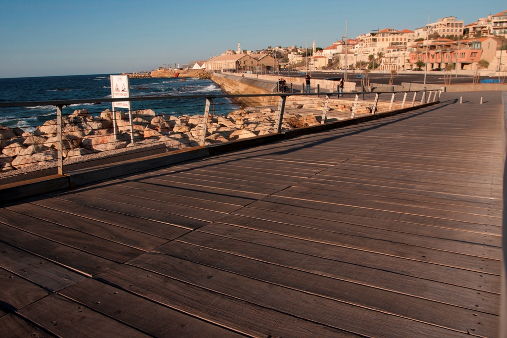 יאנקו מן העיר התחתית by almogantipov - Illustrated by אלמוג אנטיפוב - Ourboox.com