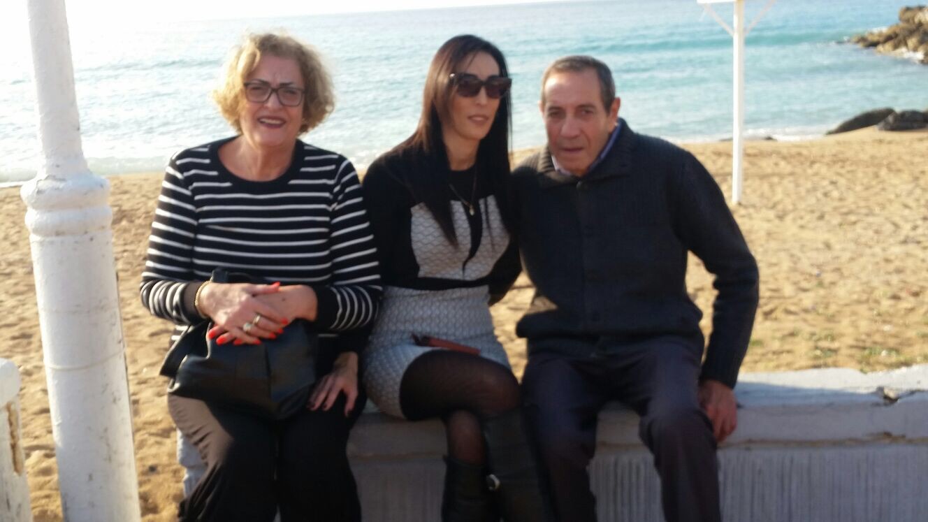 Family by Omer akiva - Ourboox.com