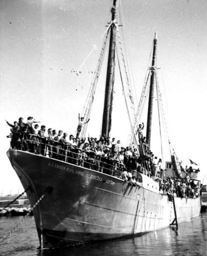 החיים מבעד עיניים כואבות by talia ben mordechai - Ourboox.com