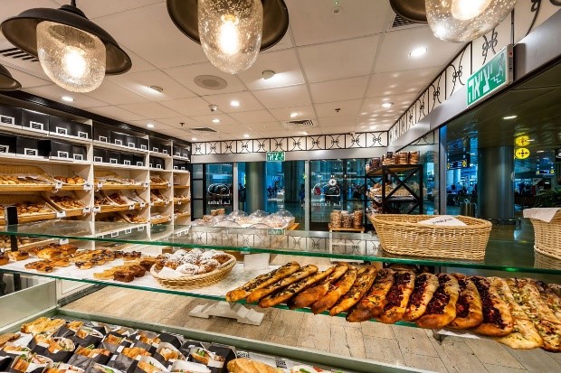 עבודה בצרפתית by Yuval Lugassi - Ourboox.com