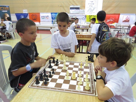 עבודה- יאנקו מן העיר התחתית by amit - Illustrated by עמית פדלר ומאיה הראל - Ourboox.com