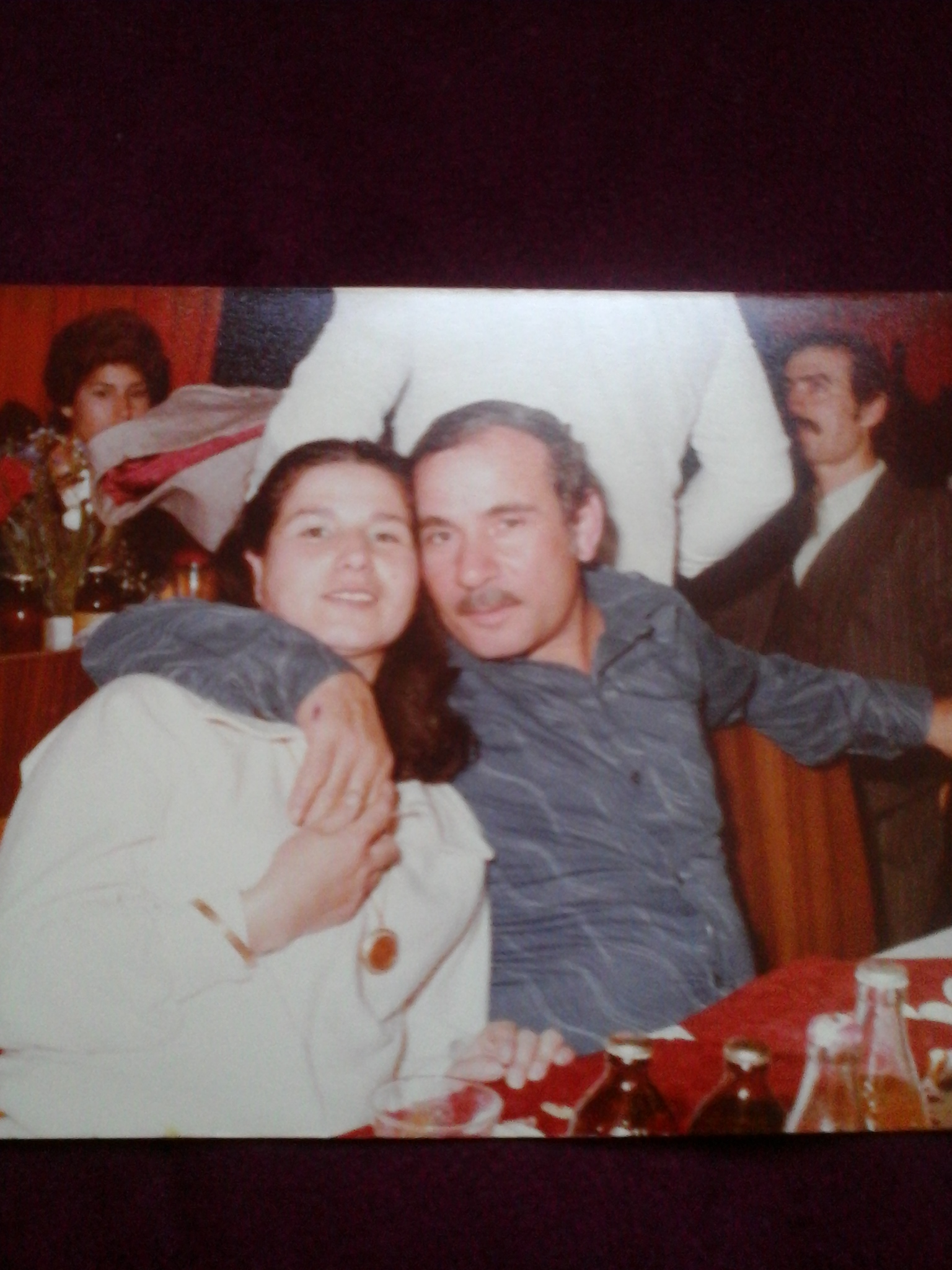 חייהם של הוריי מאיר ושמחה אמויאל by ruhama - Ourboox.com