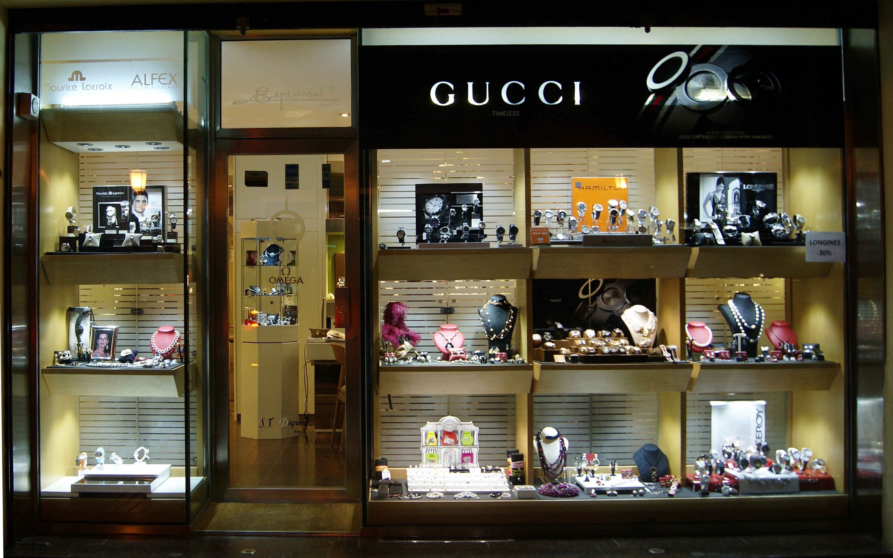 The big crime by Laura - Ourboox.com