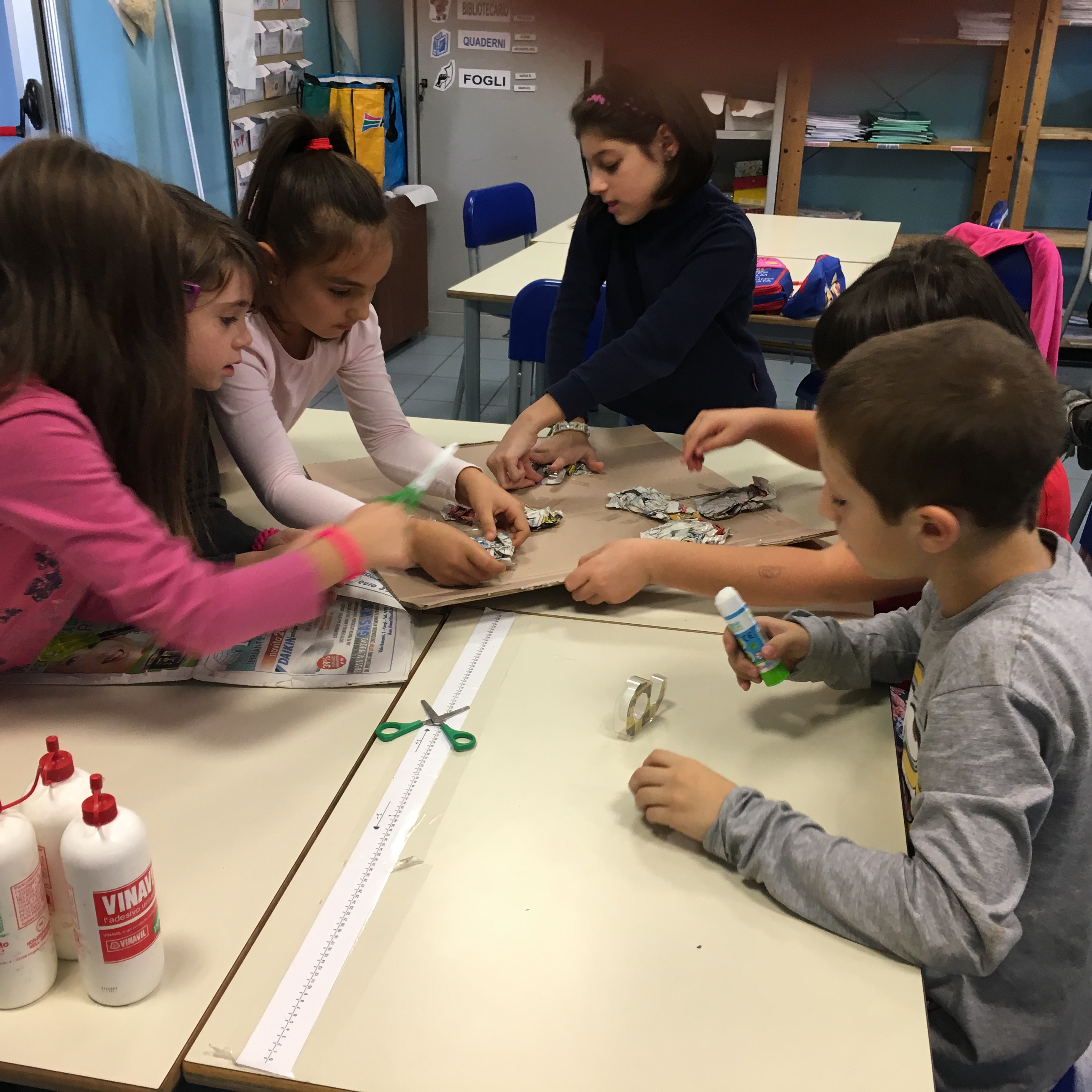 THE SOIL AND THE WATER: a scientific activity in 3^ class by mostardini francesca - Illustrated by Francesca Mostradini - Ourboox.com