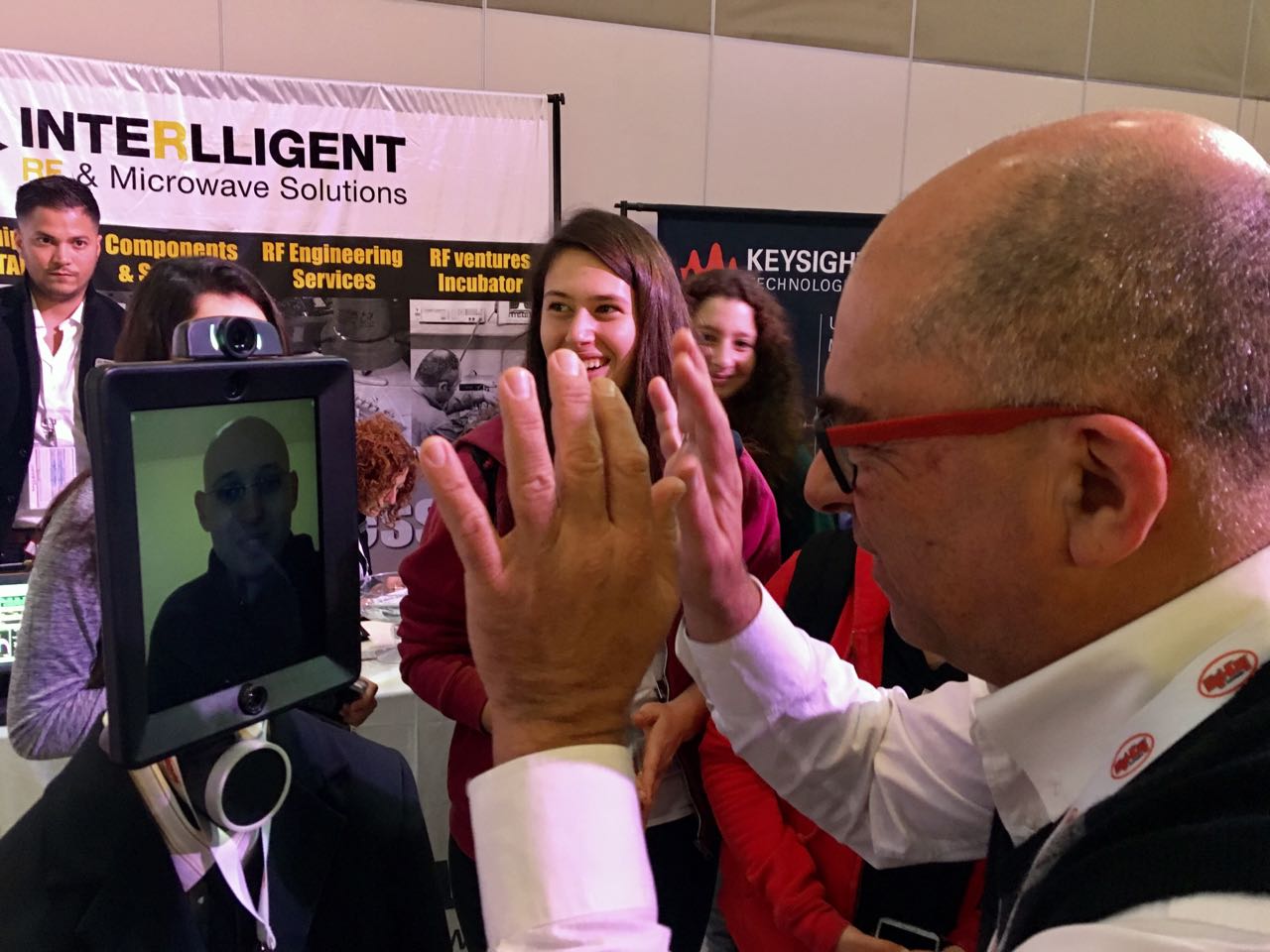 Real and Virtual People I Met at Innovex 2017 by Mel Rosenberg - מל רוזנברג - Ourboox.com