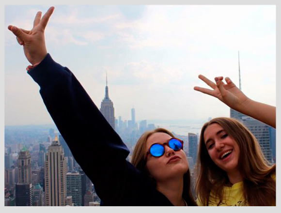 THE BEST FRIENDS by Miriam - Ourboox.com