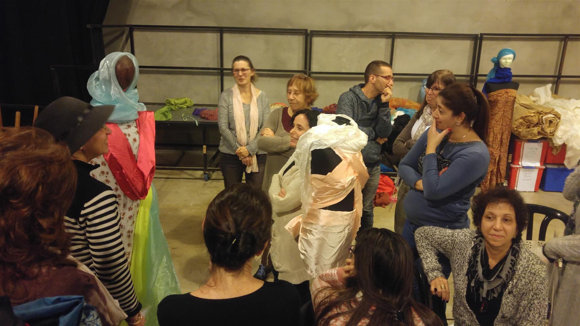 אומנות ככלי ללמידה משמעותית ויוצרת עניין – פסג”ה בת-ים תשע”ז 2017 by אילן  - Ourboox.com