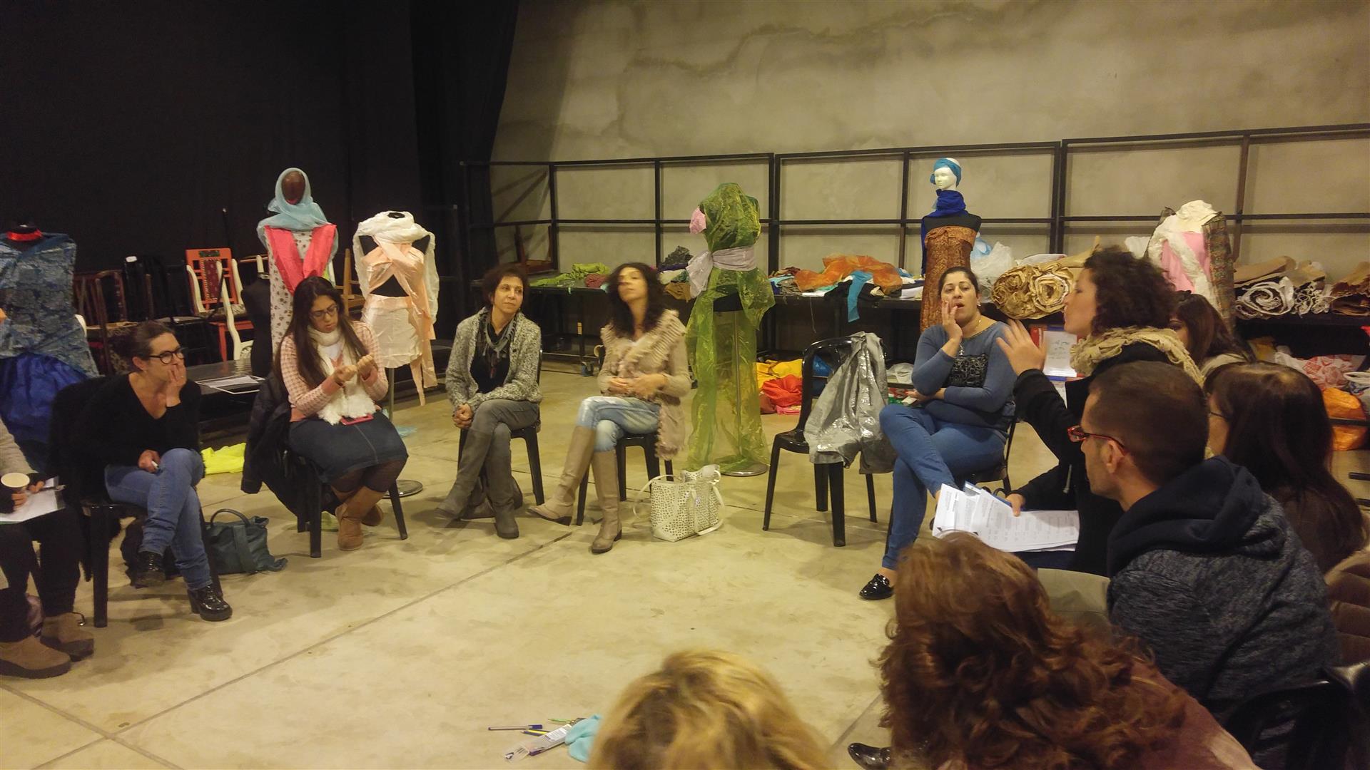 אומנות ככלי ללמידה משמעותית ויוצרת עניין – פסג”ה בת-ים תשע”ז 2017 by אילן  - Ourboox.com