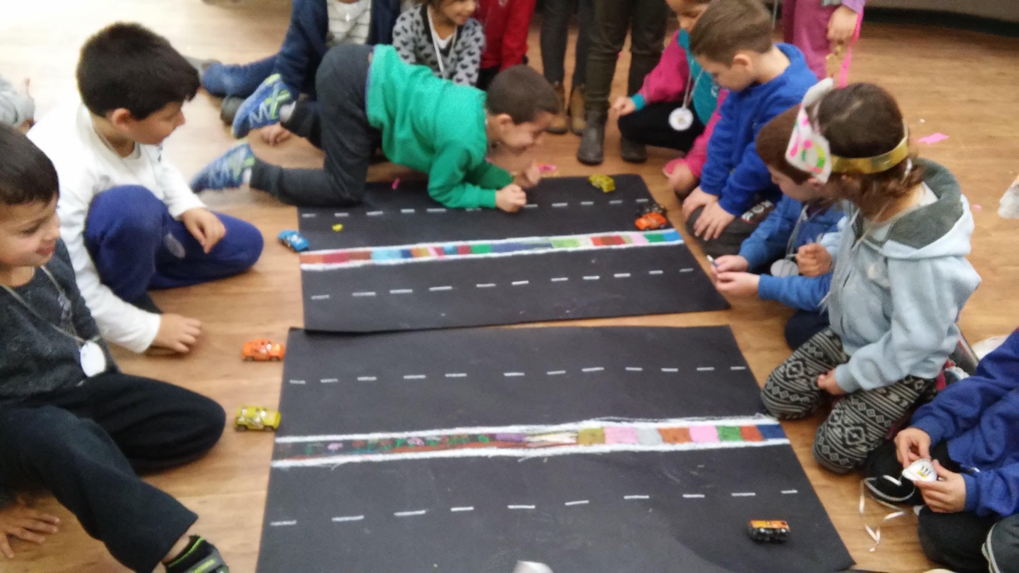 יום שיא- יום המאה by etty - Illustrated by אתי קרצ