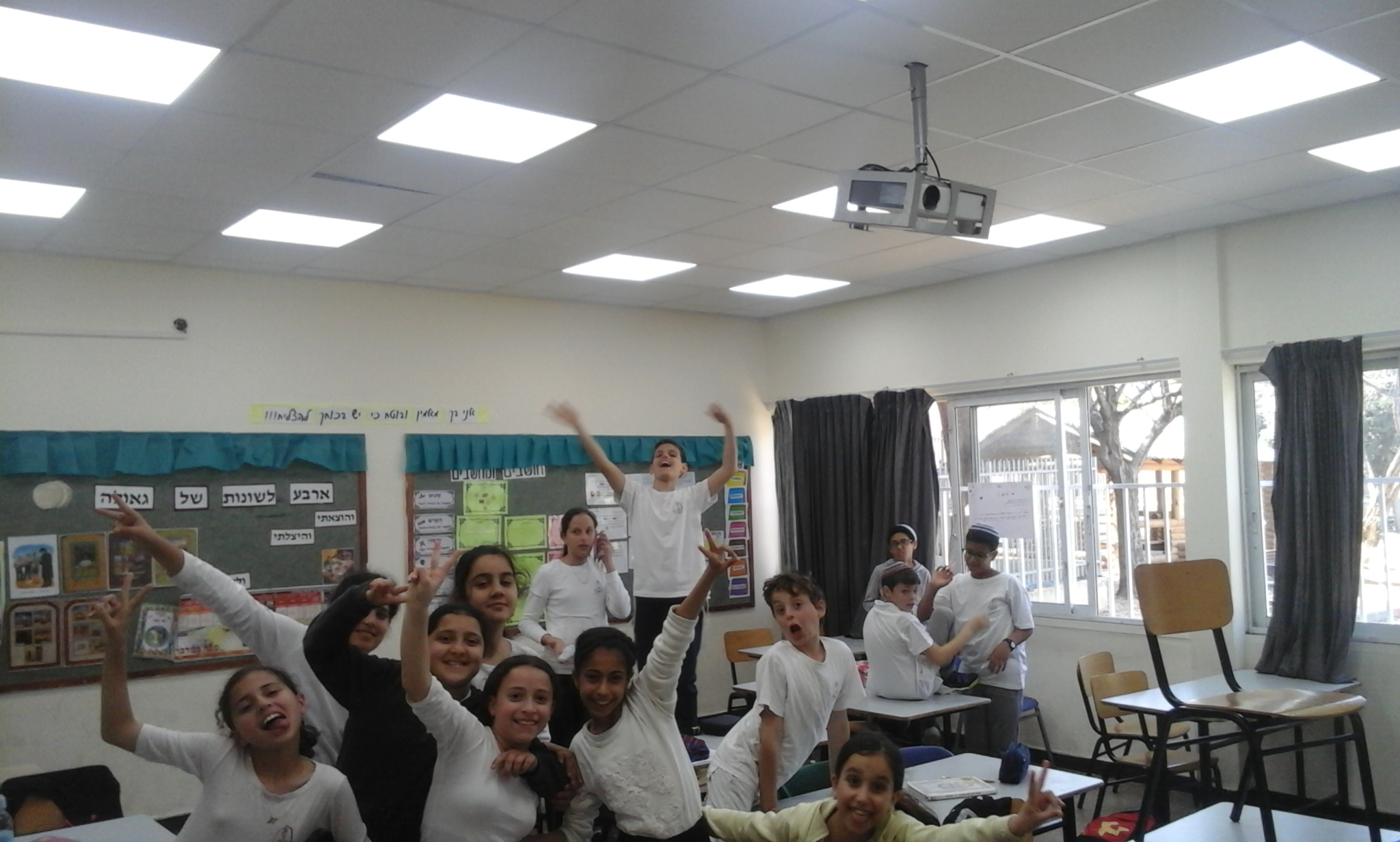 Example: Our School by English Maymon - Ourboox.com