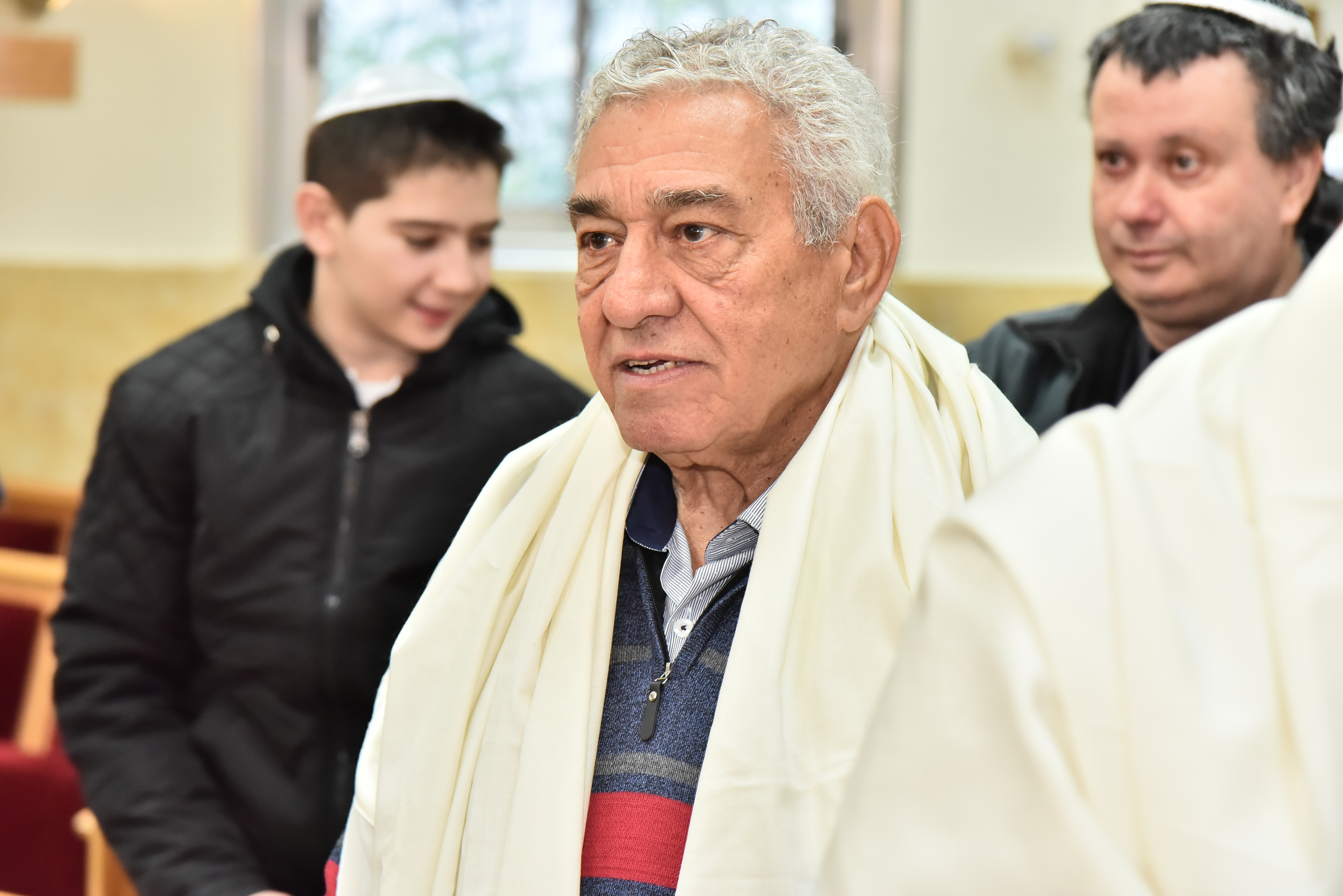 סיפור העלייה של של סבי יעקב by adivaknin - Illustrated by עדי וקנין - Ourboox.com