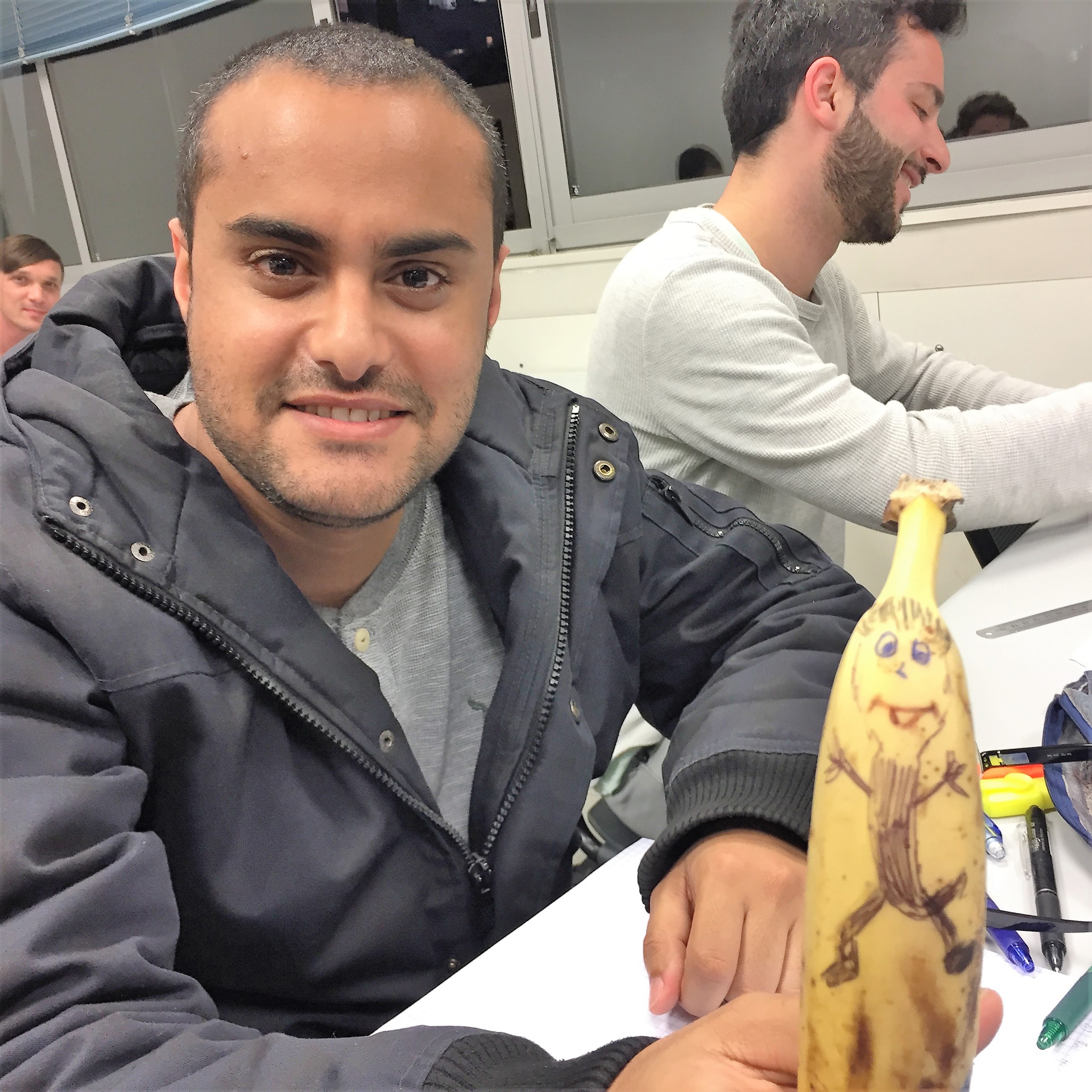 Going Bananas at Afeka College by Mel Rosenberg - מל רוזנברג - Ourboox.com