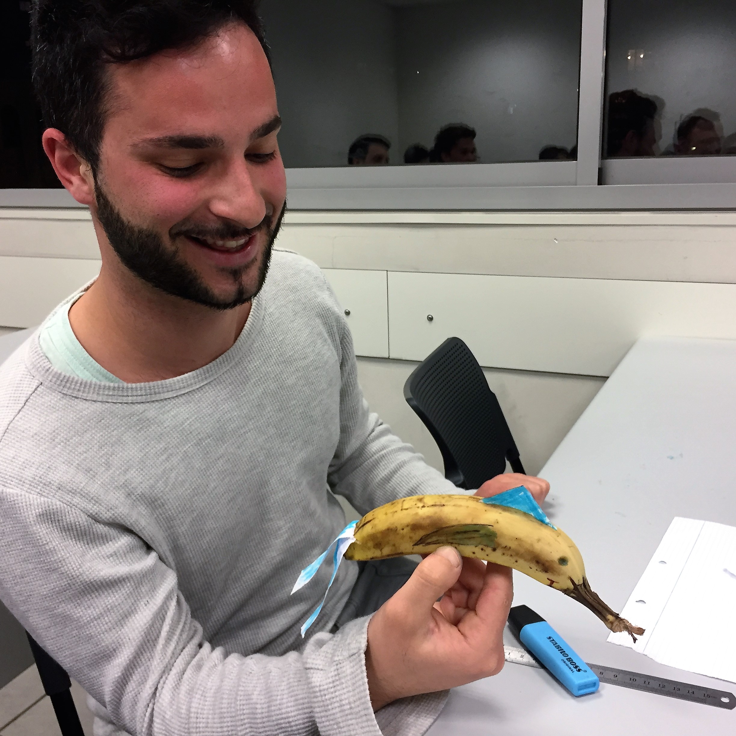 Going Bananas at Afeka College by Mel Rosenberg - מל רוזנברג - Ourboox.com