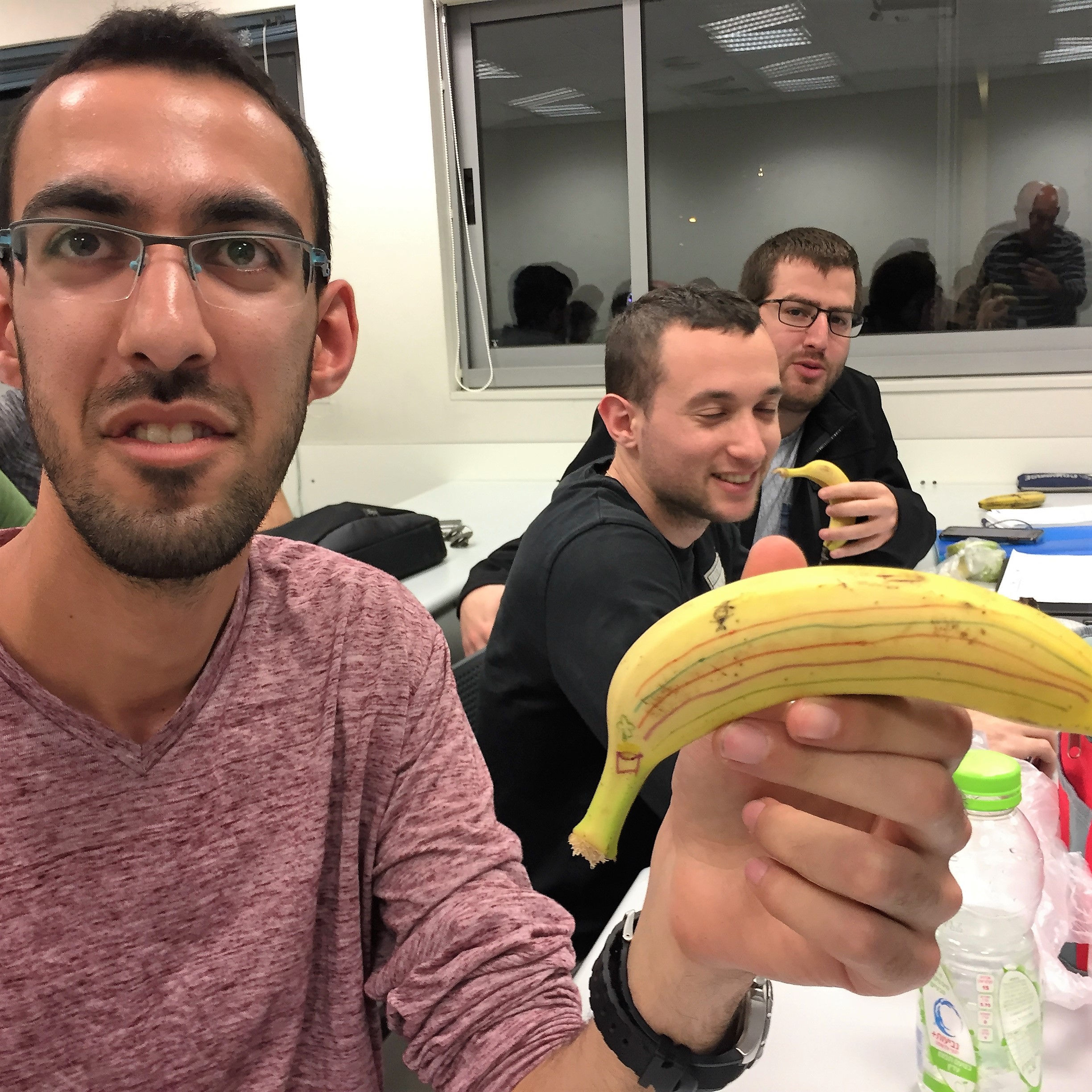 Going Bananas at Afeka College by Mel Rosenberg - מל רוזנברג - Ourboox.com