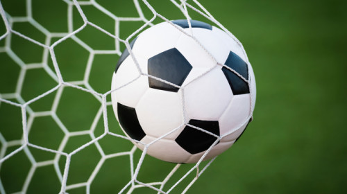 מגיש: בן טפיאס