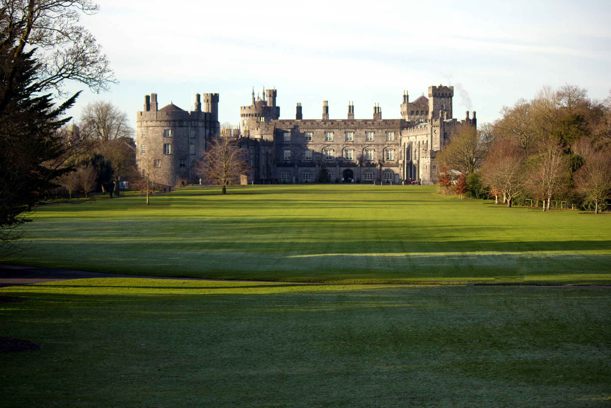 L’ Irlanda e le sue sfumature di verde by ciccine - Illustrated by ALICE E ANGELA - Ourboox.com