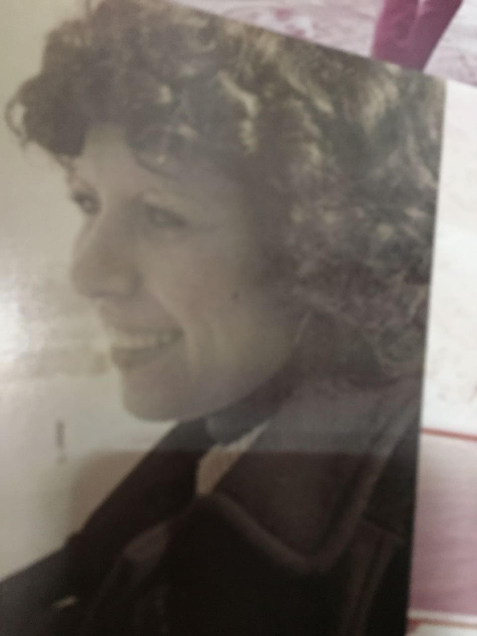 סבתי זהבה שטרית בצעירותה