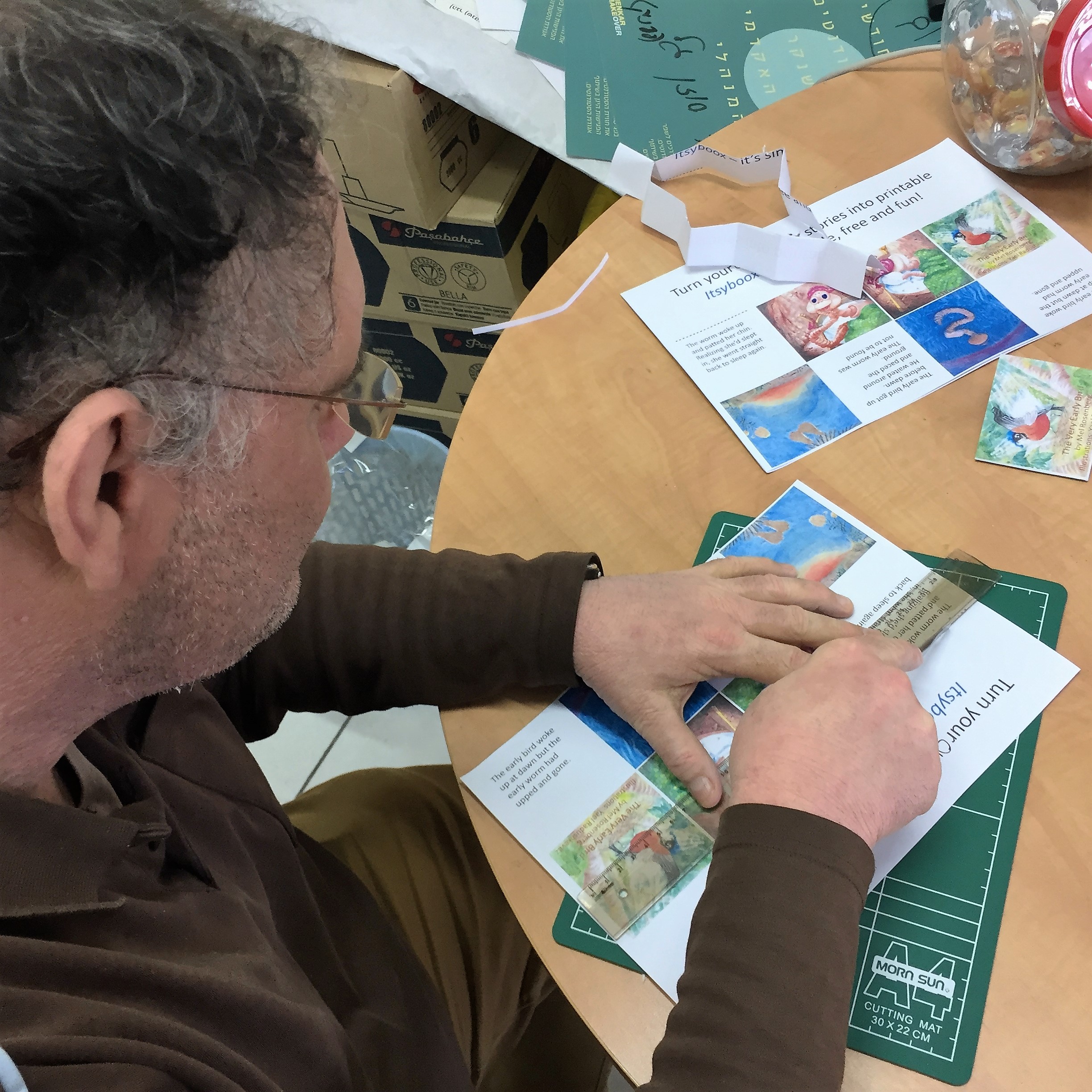 Sneak Preview Coming Soon – Itsyboox(TM) by Mel Rosenberg - מל רוזנברג - Ourboox.com