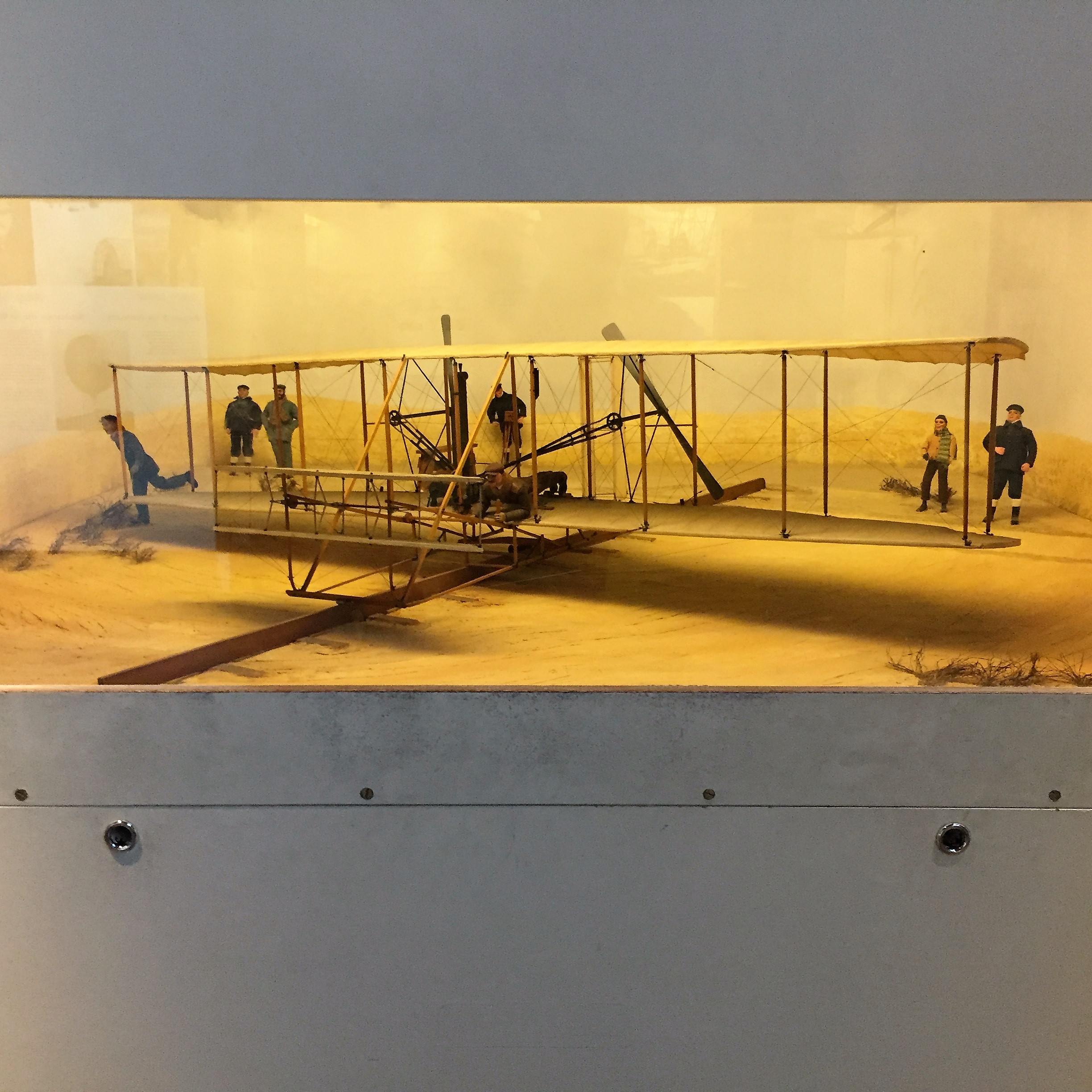 A Day out with Antigoni and George in Sunny London Town by Mel Rosenberg - מל רוזנברג - Ourboox.com