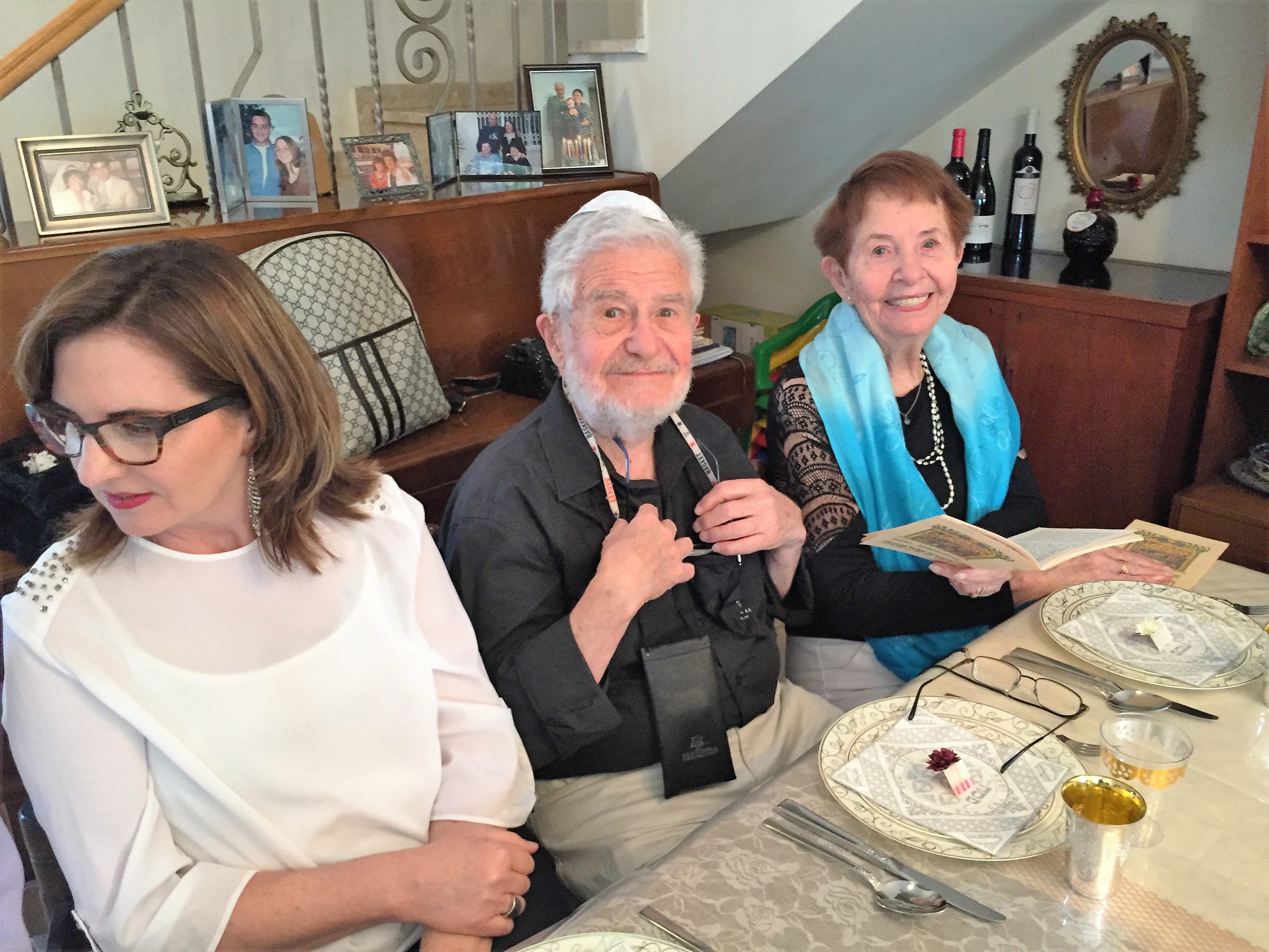 Scenes from the Seder, 2017 by Mel Rosenberg - מל רוזנברג - Ourboox.com