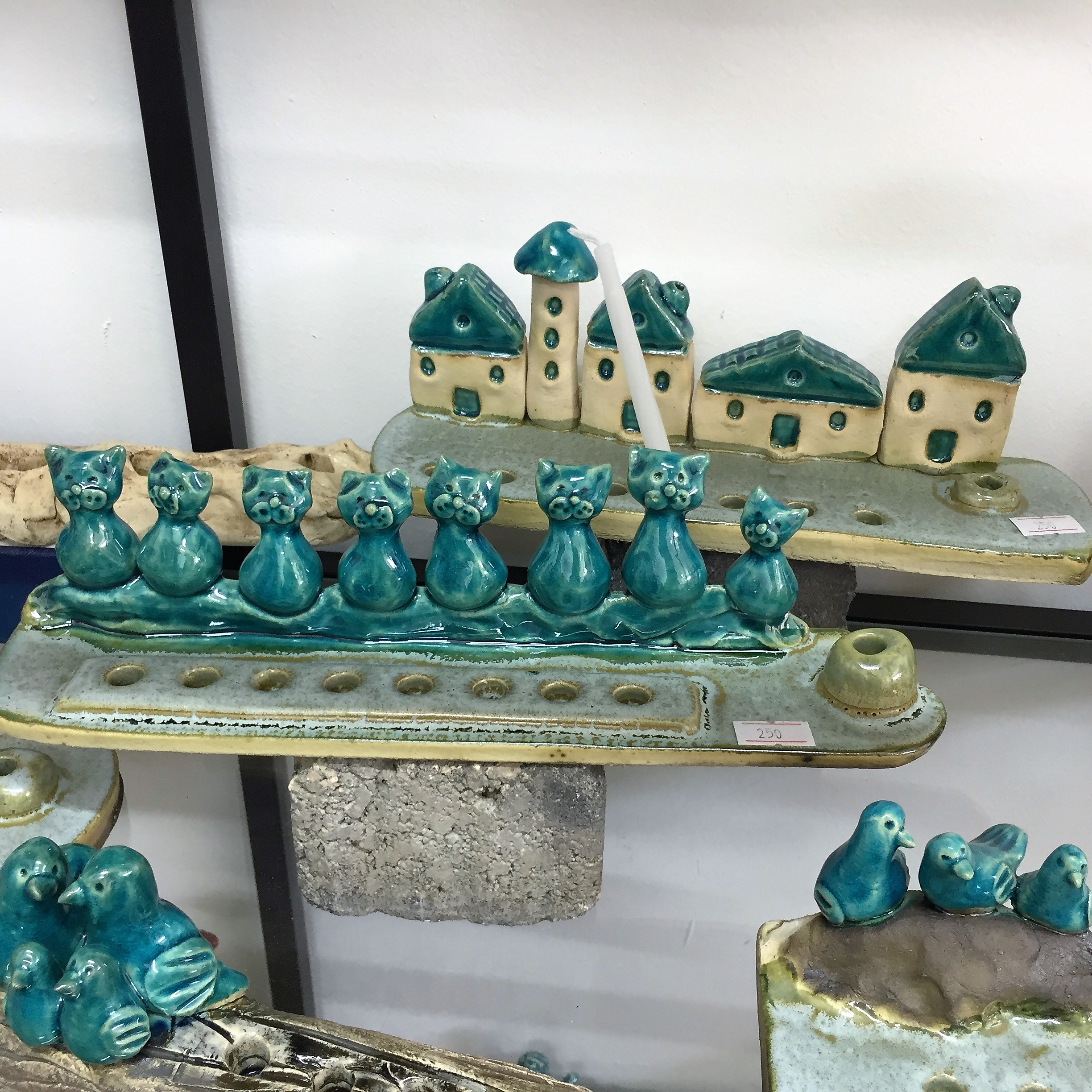 Sergio Faingold has a Fine Ceramics Gallery in Zikhron LeZion by Mel Rosenberg - מל רוזנברג - Ourboox.com