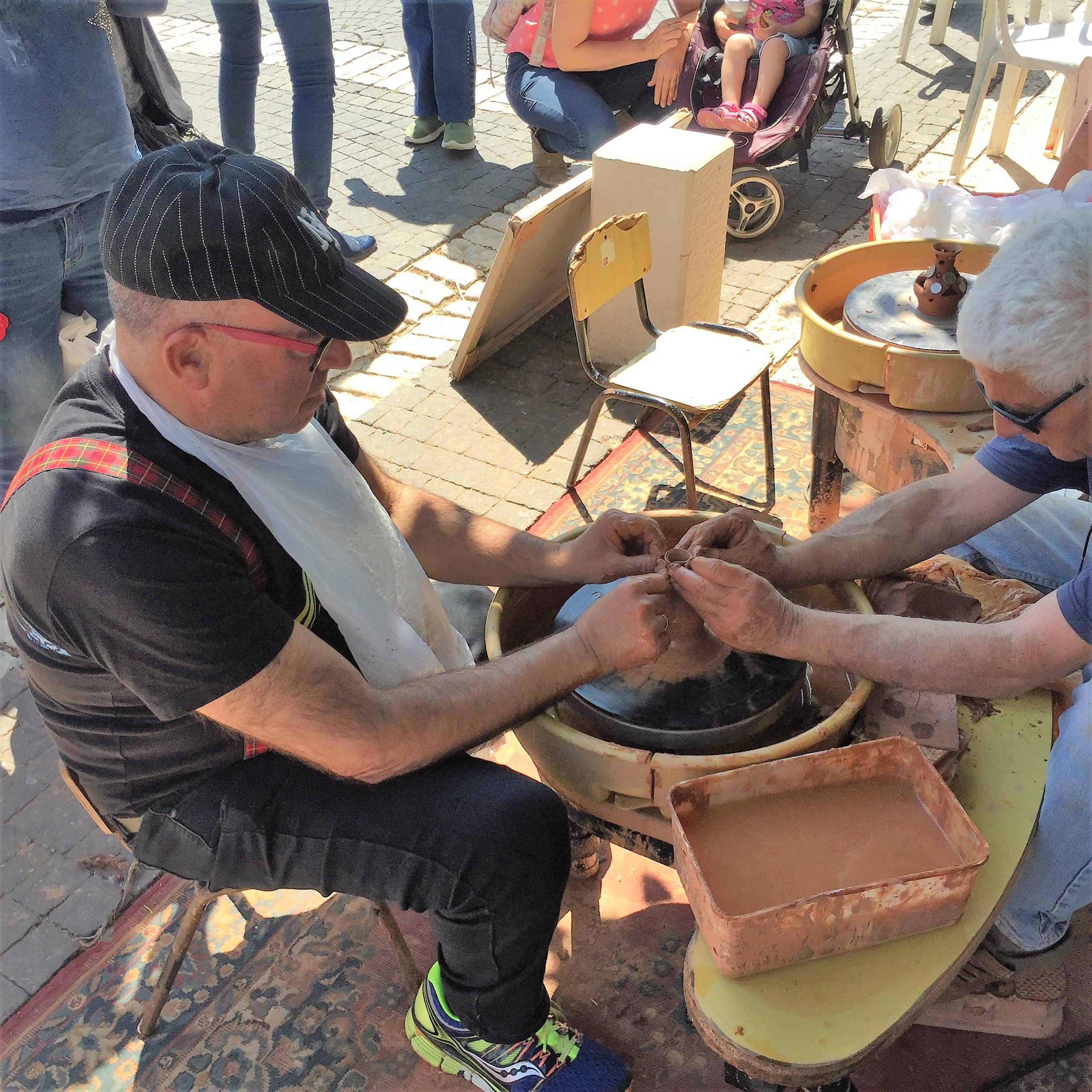 My First Pottery Lessons in Zikhron LeZion by Mel Rosenberg - מל רוזנברג - Ourboox.com
