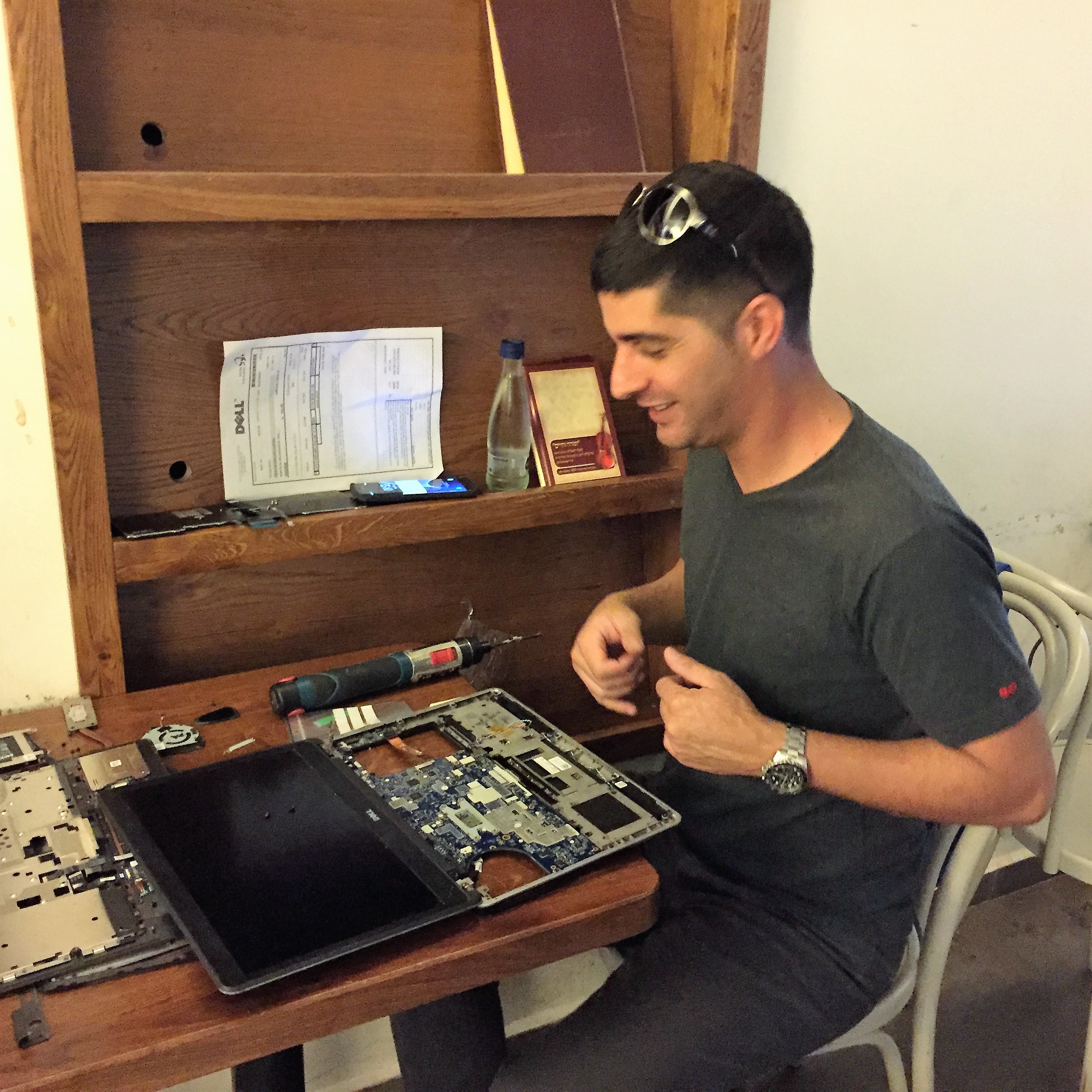 A Week in the Life by Mel Rosenberg - מל רוזנברג - Ourboox.com