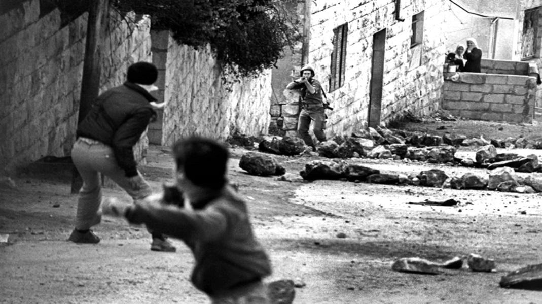 פרויקט מעשי בצילום by Jhonatan Maiman - Illustrated by Jhonatan Maiman - Ourboox.com