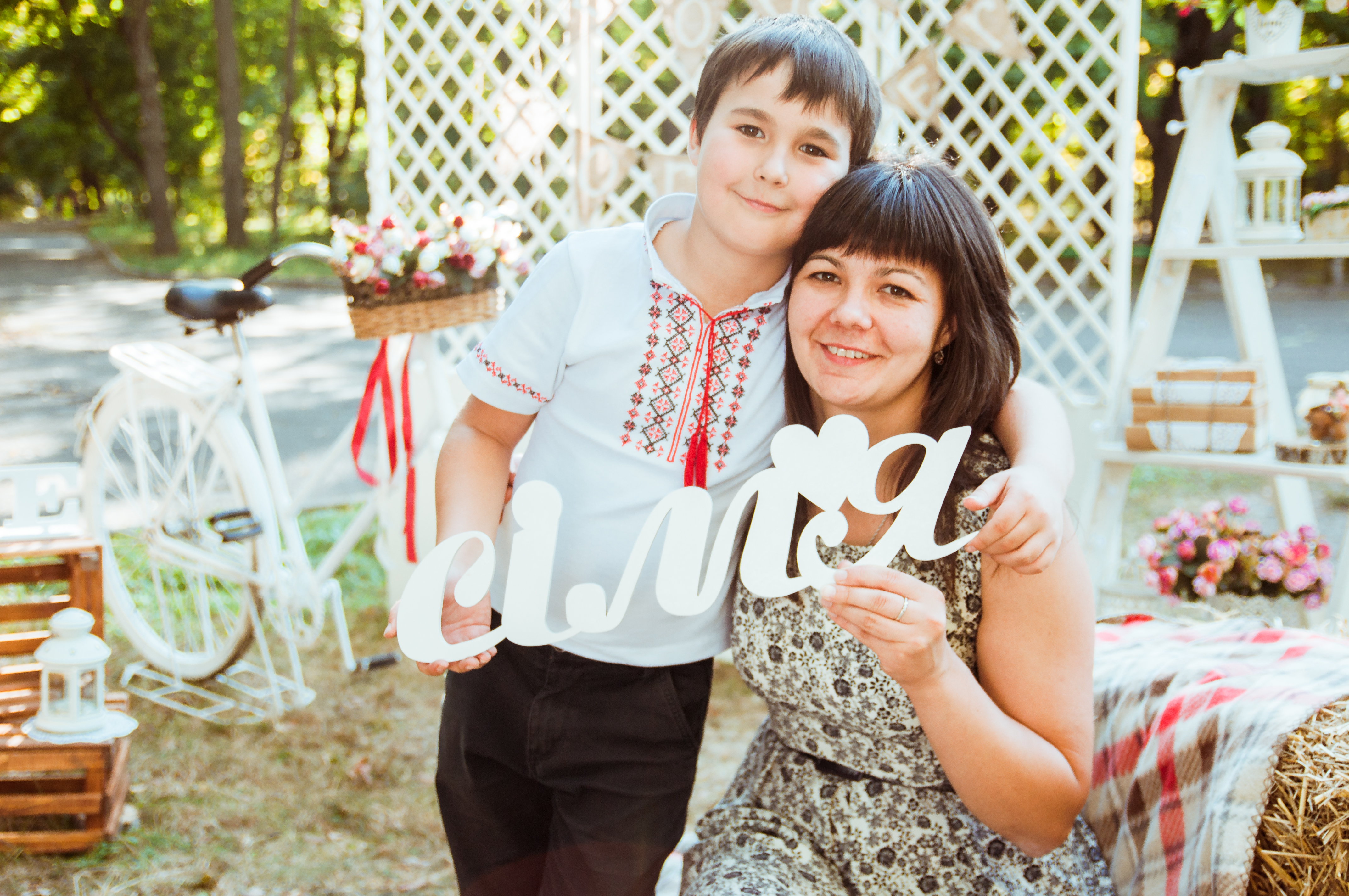 З Днем Матері, любі матусі! by Марієнко Людмила - Illustrated by Привітання для любих мам учнів 3-В класу Кам