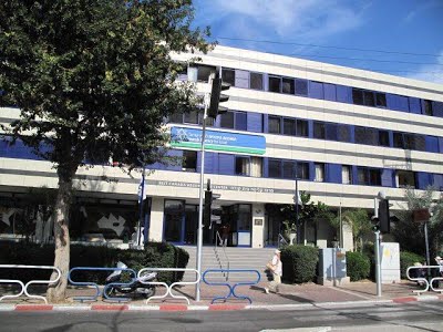 עבודה במולדת-אשדוד עירי-מרכז קליטה בית קנדה by shira - Illustrated by שירה ונדב - Ourboox.com