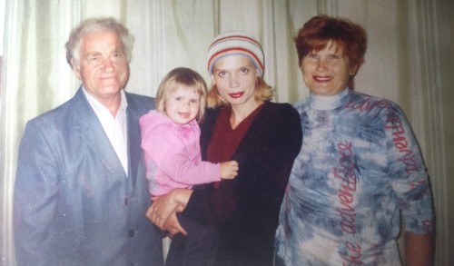 ספר דיגיטאלי בעקבות הרעיון עם אימי by marytal - Illustrated by מארי שווב - Ourboox.com