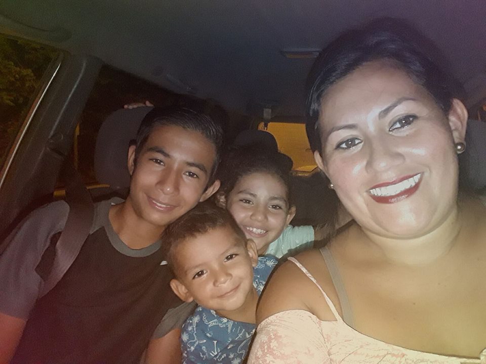 MY FAMILY by KAROL DELGADO POVEDA - Ourboox.com