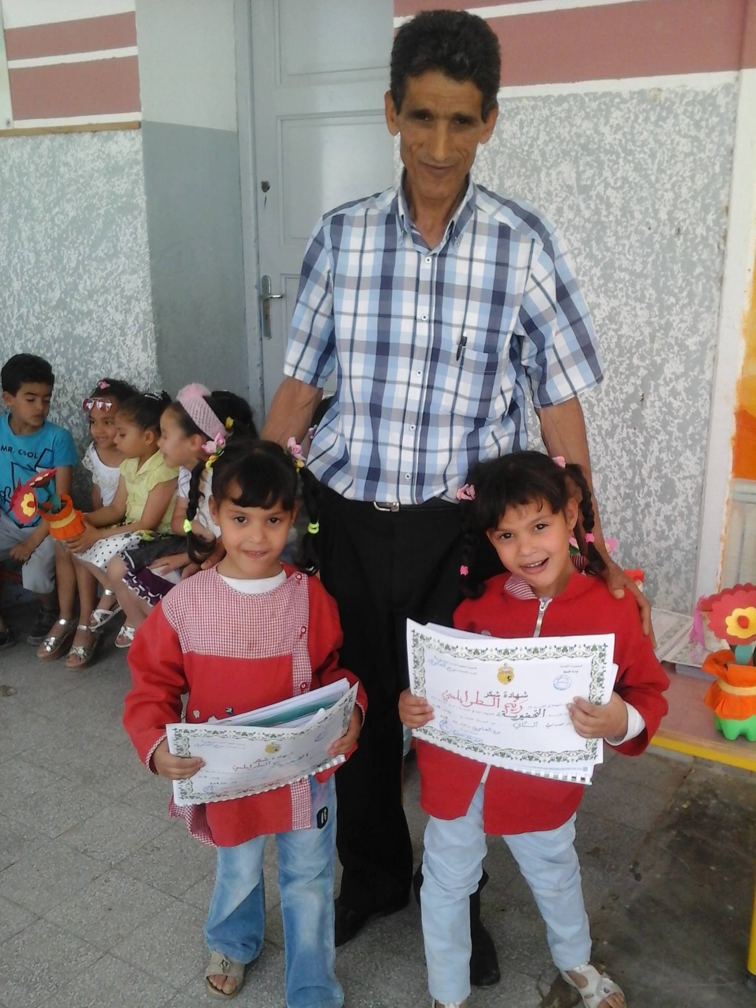 حفل اختتام السنة التحضيرية بمدرسة الجمهورية ببرج العامري by radhia mathlouthi - Ourboox.com