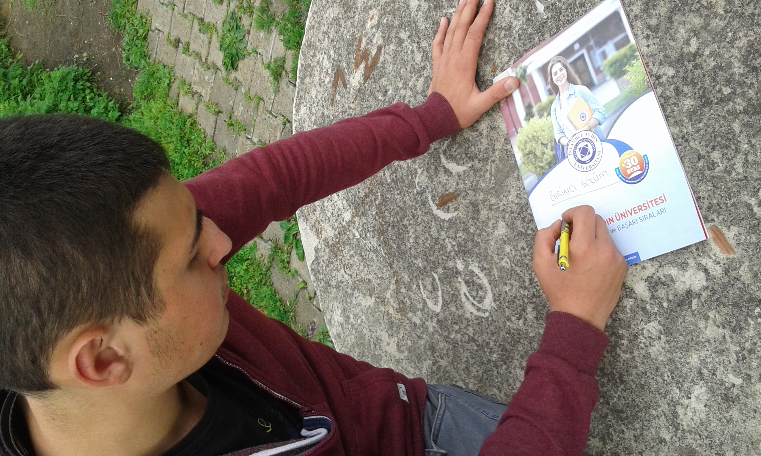 A STORY ABAUT A BOY by Tuğce aydın - Ourboox.com