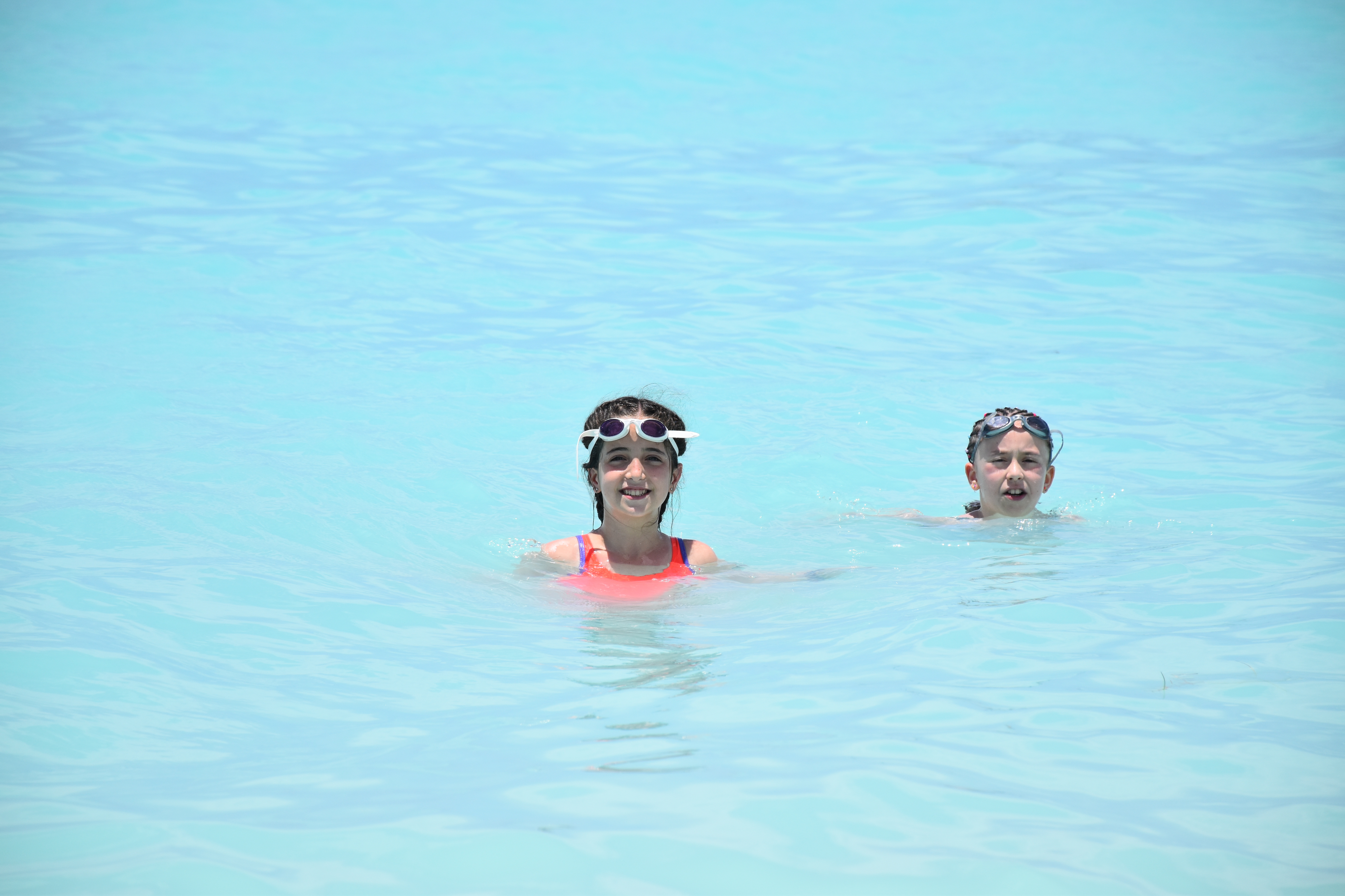 Passover Vacation by almakaufman  - Illustrated by alma kaufman - Ourboox.com