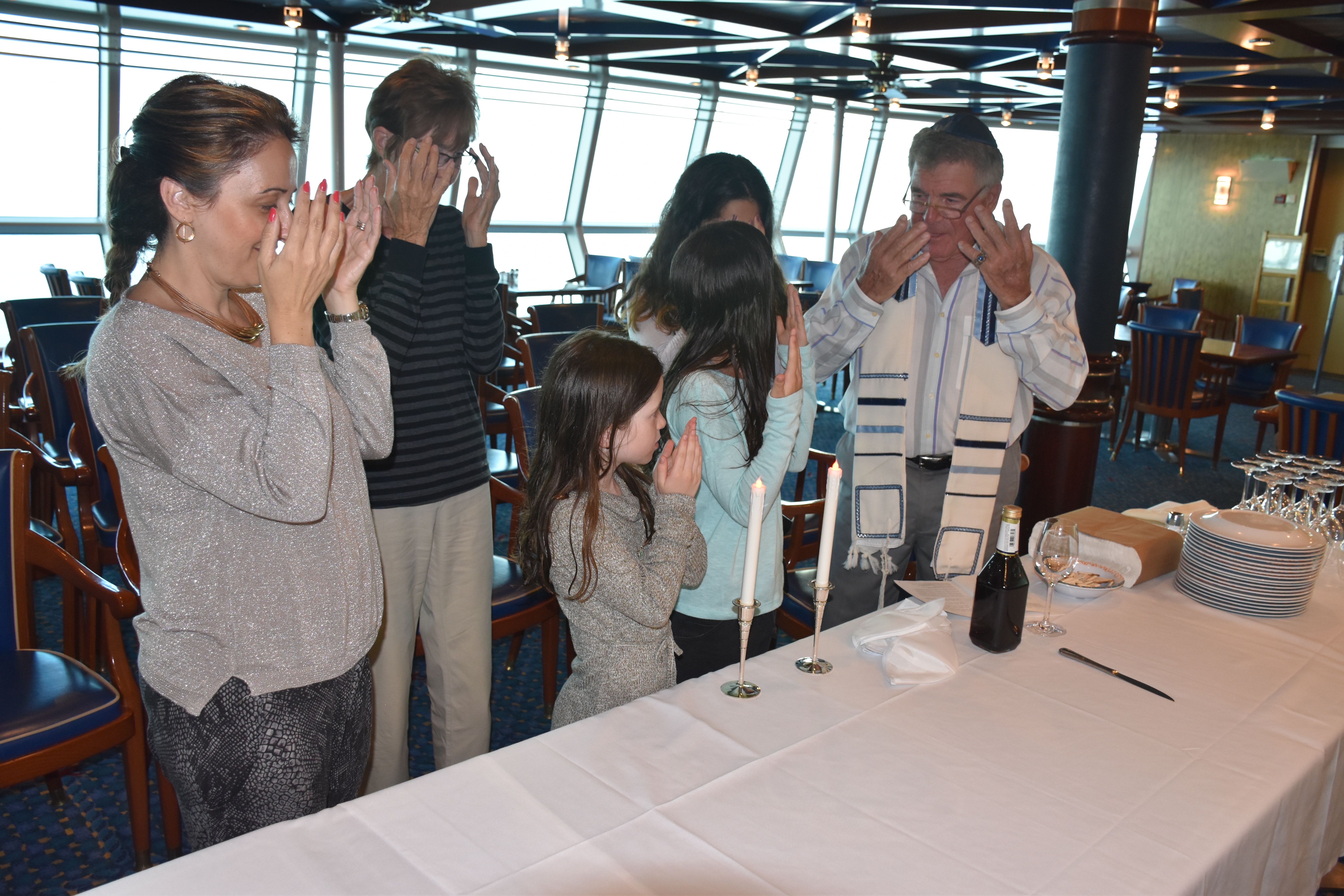 Passover Vacation by almakaufman  - Illustrated by alma kaufman - Ourboox.com