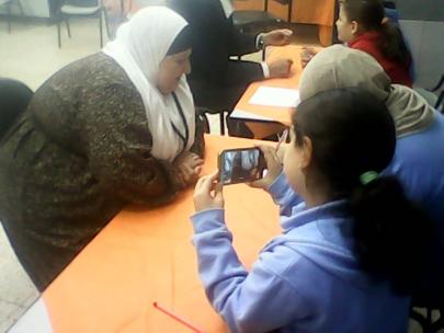 قصة رقم 5 – مدرسة عمر بن الخطاب الابتدائية – الطيبة by amase - Illustrated by تالا ورحيق مع الجدة ردينة - Ourboox.com