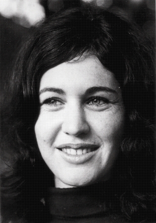 שיר הצהרה לעתיד by abeer mahameid - Illustrated by עביר מחאמיד - Ourboox.com