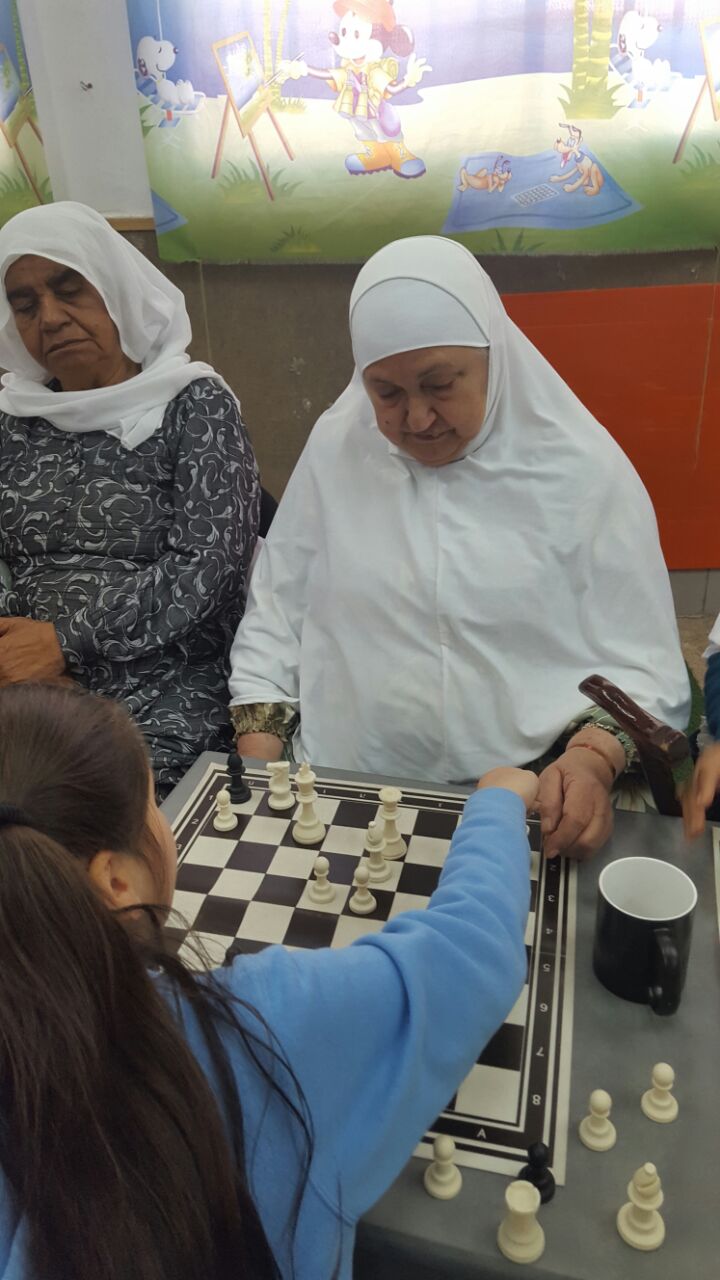 قصة رقم 6 – مدرسة عمر بن الخطاب الابتدائية – الطيبة by amase - Illustrated by الطالبة ايان والحجة رحيبة - Ourboox.com