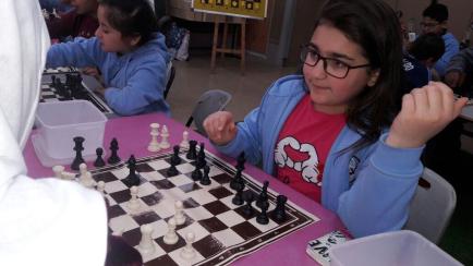 قصة رقم 1 – مدرسة عمر بن الخطاب الابتدائية الطيبة by amase - Illustrated by الطالبة مريم والجدة صبرية - Ourboox.com