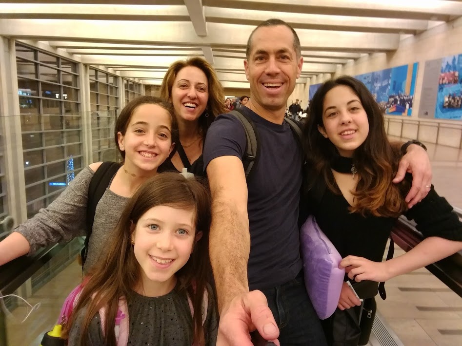 Passover Vacation by almakaufman  - Illustrated by alma kaufman - Ourboox.com