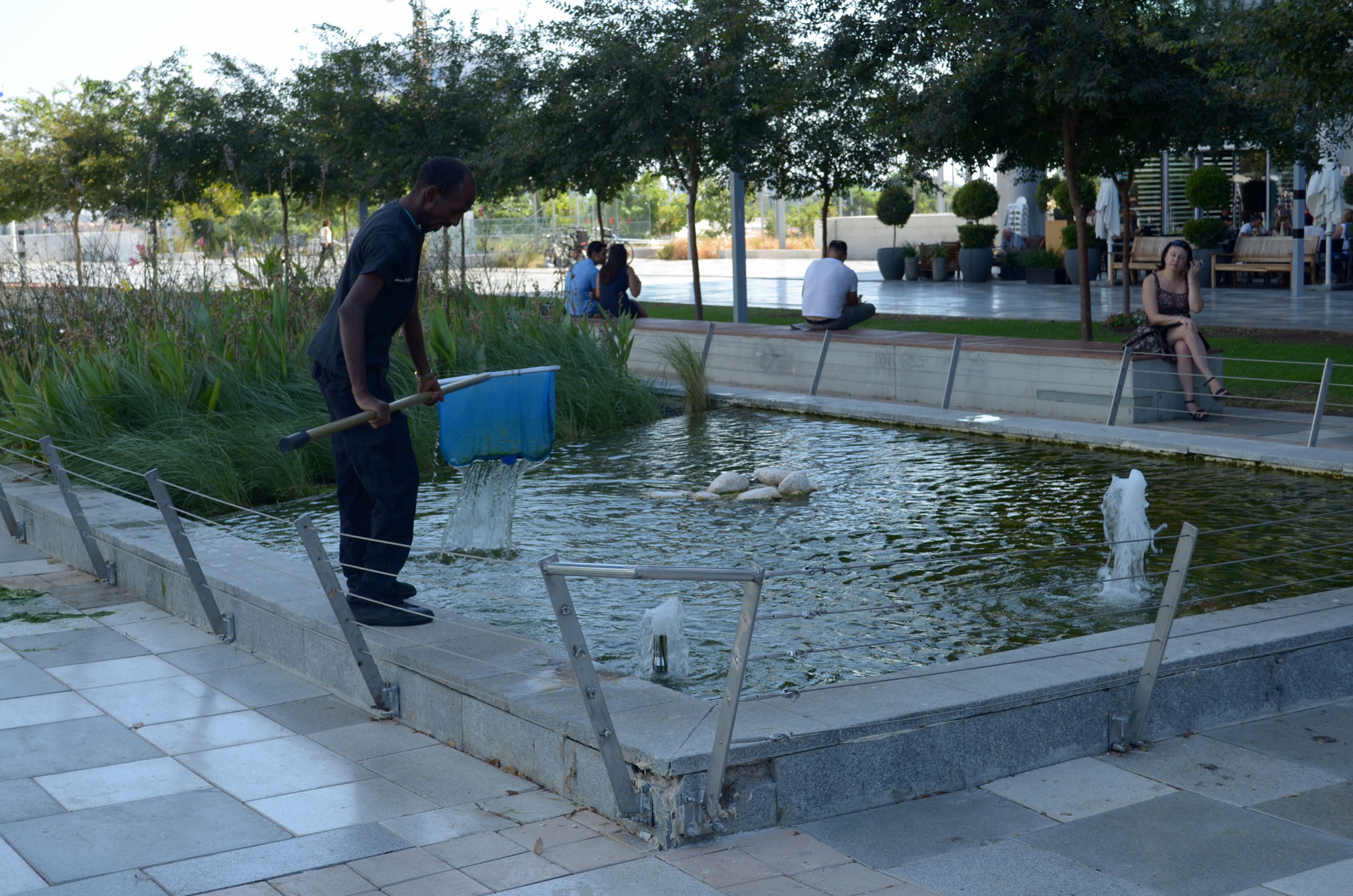 צילום רחוב by ronen hizkiayev - Illustrated by רונן חייזכיאייב - Ourboox.com