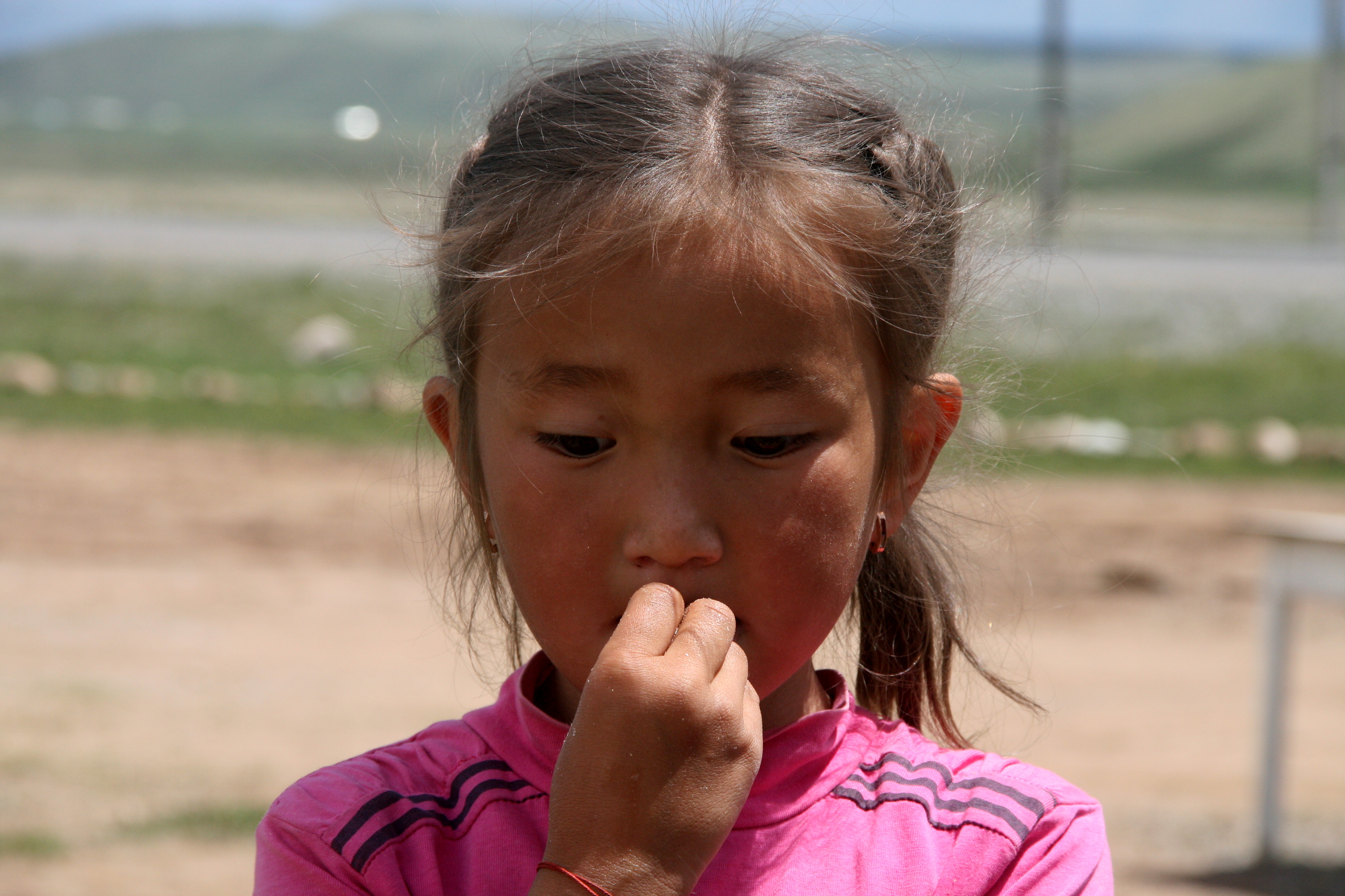 אני והסבתא ישבנו בצוותא by Sigaln.Edtech - Ourboox.com