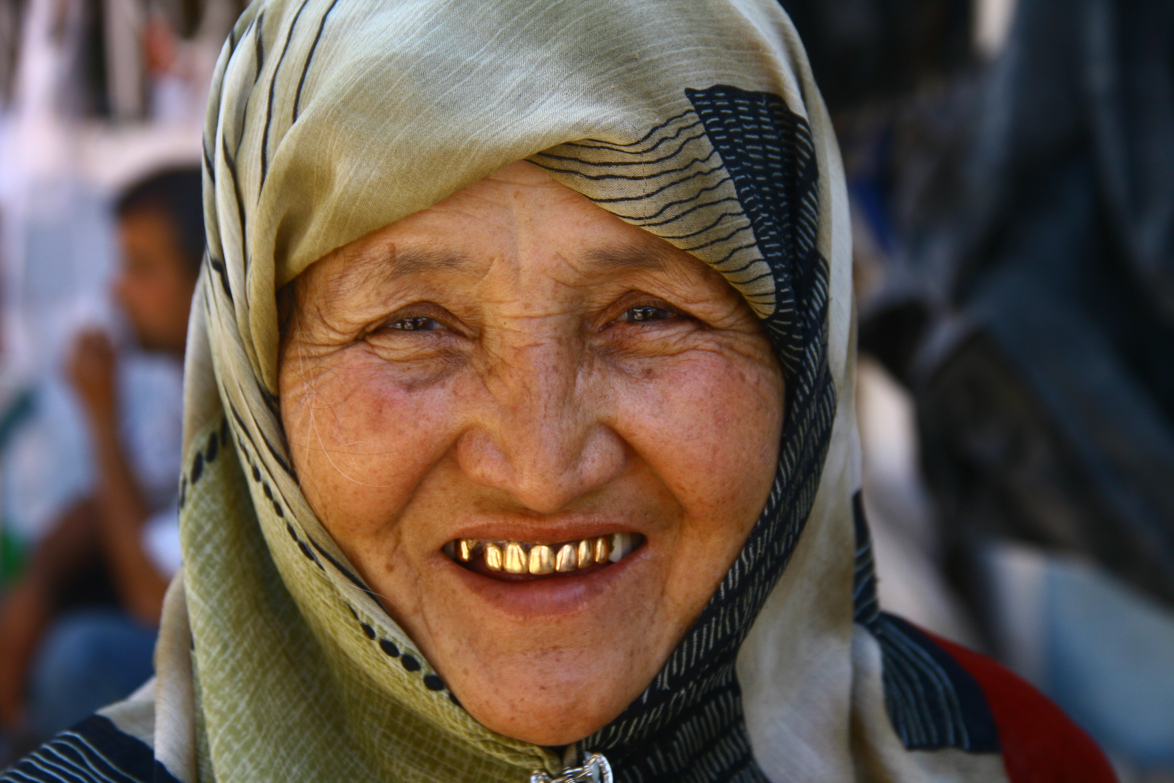 אני והסבתא ישבנו בצוותא by Sigaln.Edtech - Ourboox.com