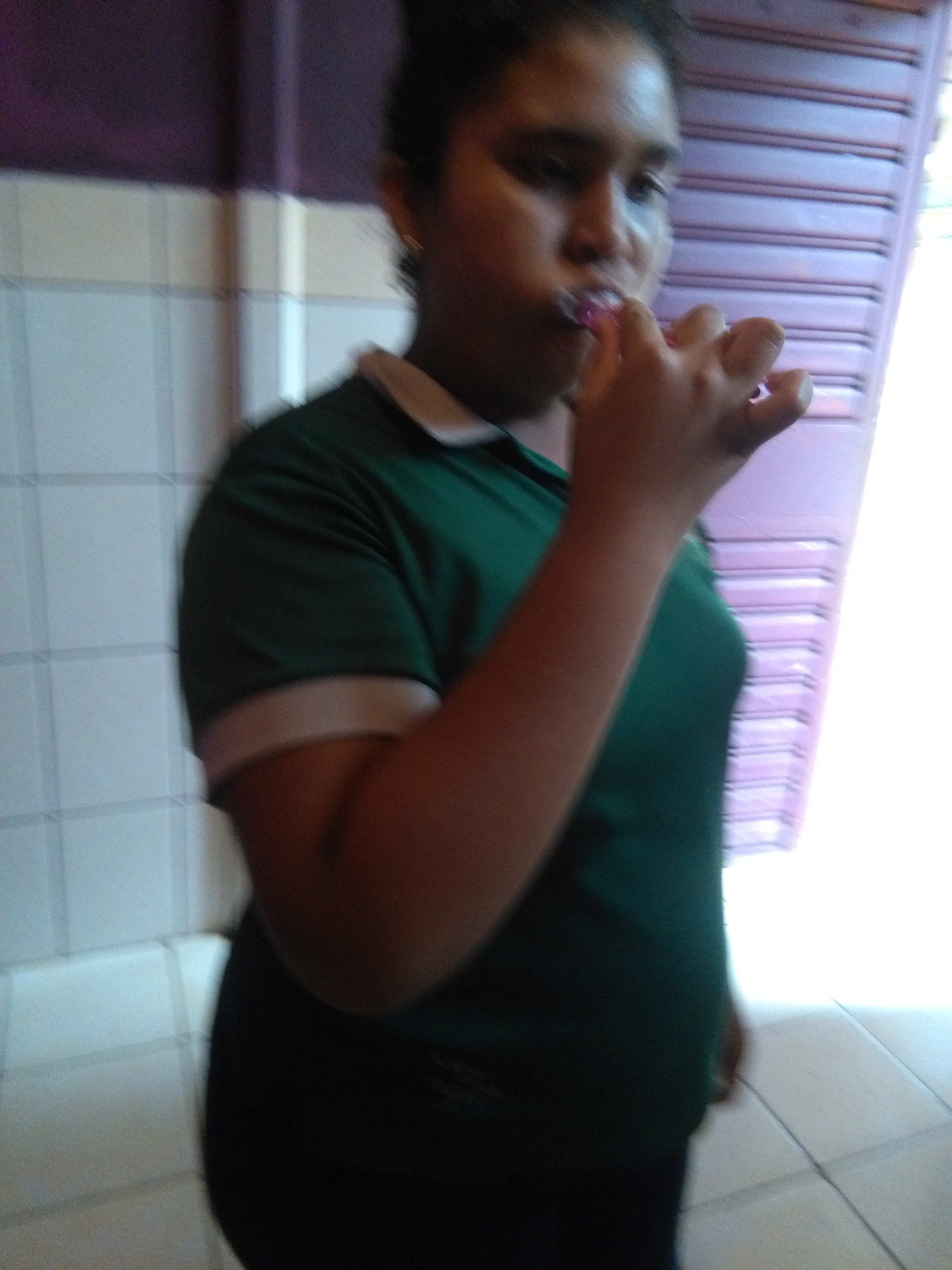 Rebeca Daily routine by Luis - Ourboox.com